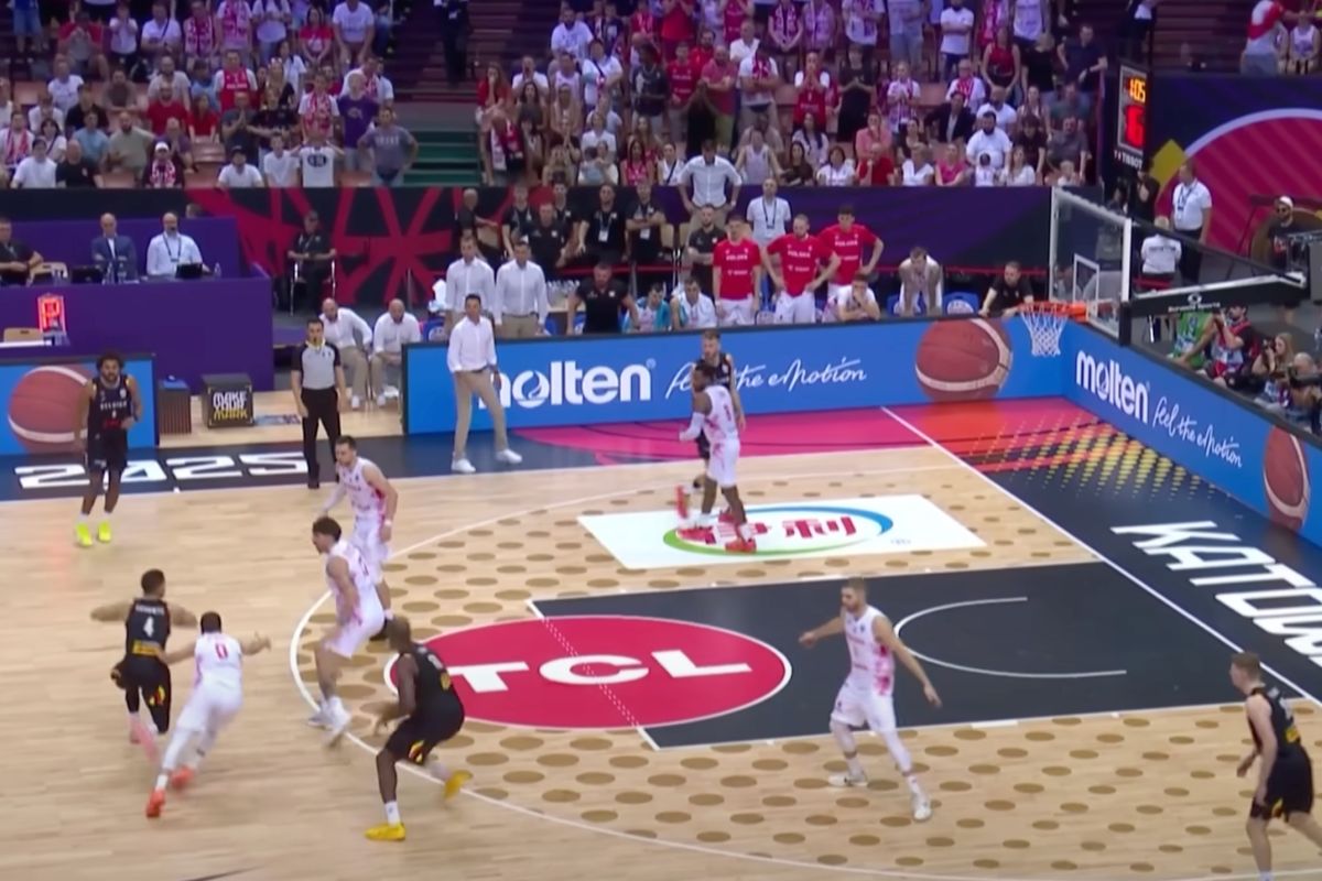 TVP zmienia ramówkę. istotny mecz polskich koszykarzy na głównej antenie