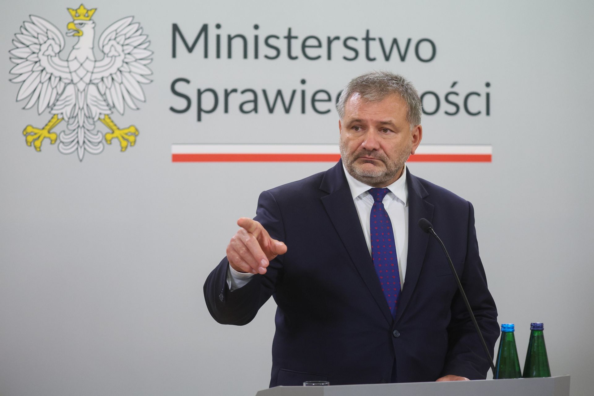 "Ogrywamy prezydenta". Żurek ogłasza sukces