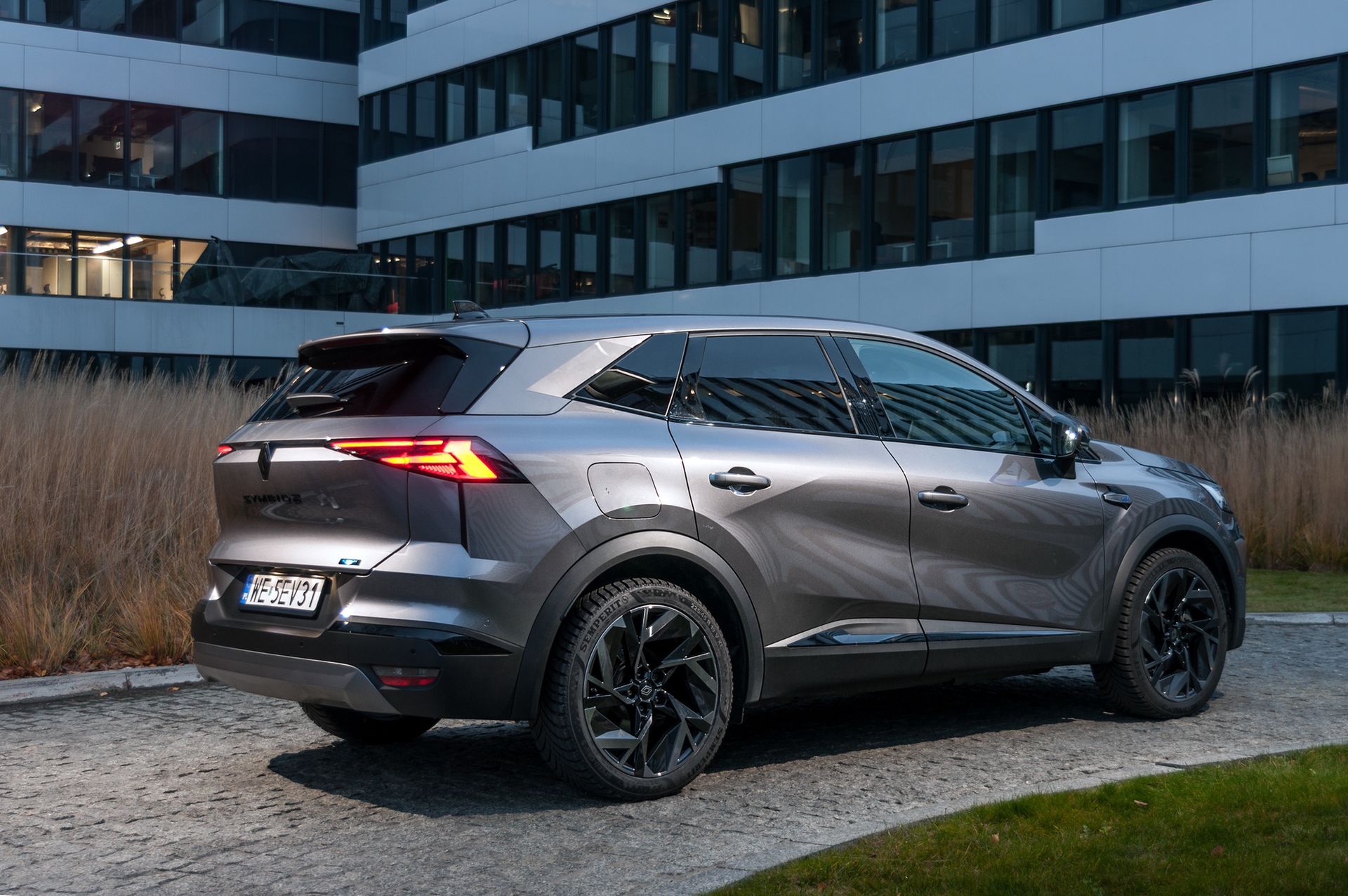 Test: wszystko, co przez miesiąc denerwowało mnie i wszystko, za co polubiłem przez Renault Symbioza