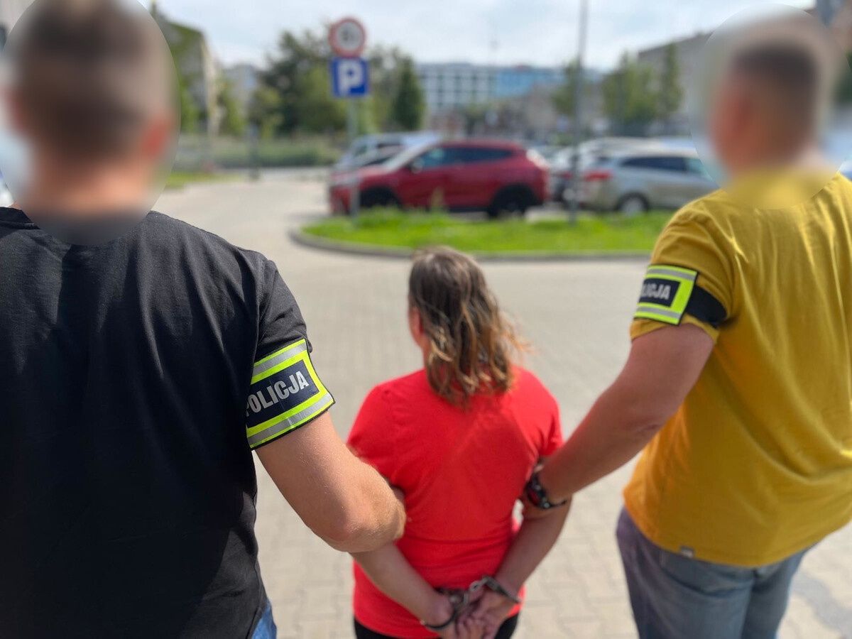 Dziecko ma złamane ręce i nogę. Matka z zarzutami