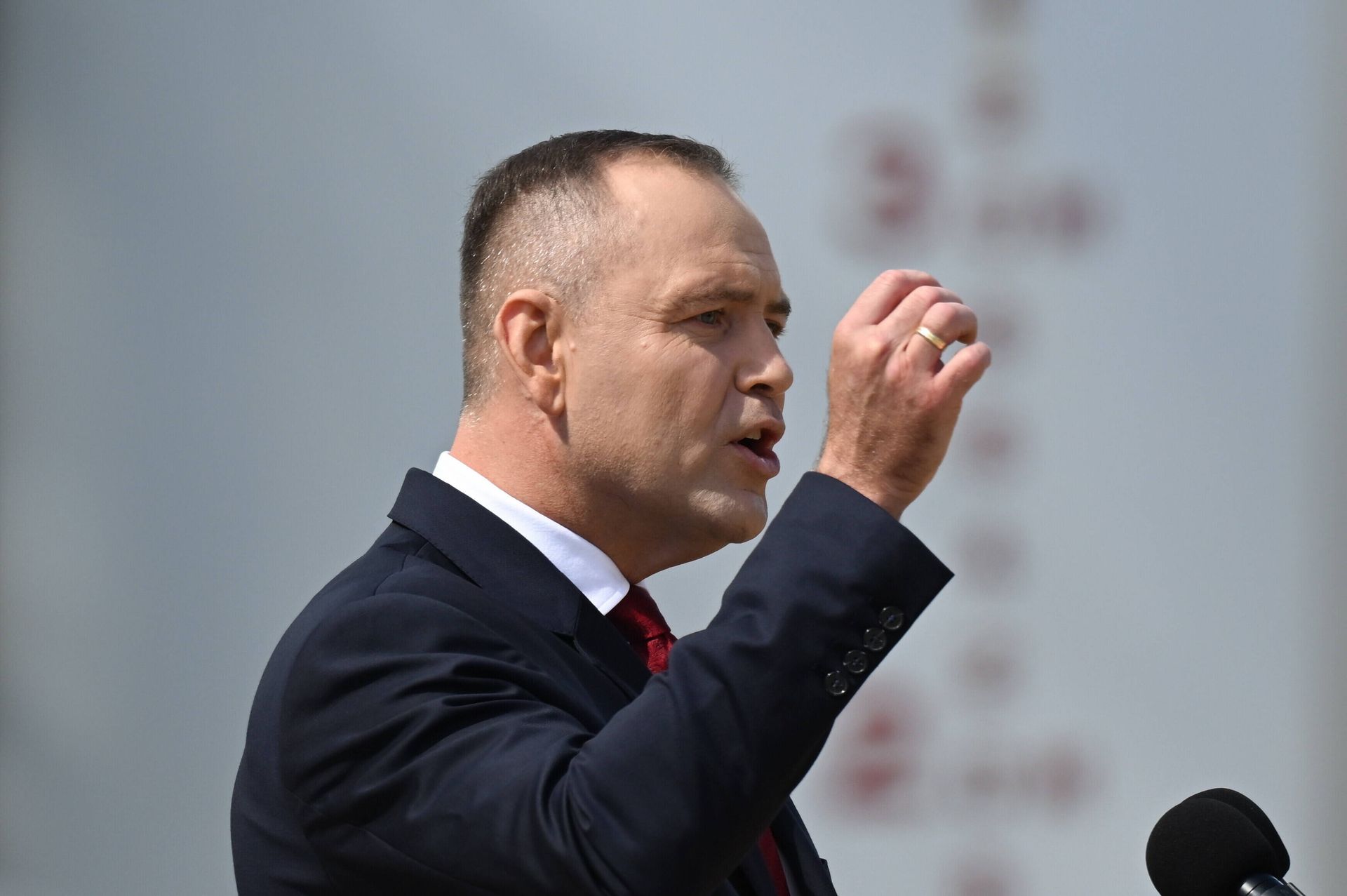 Karol Nawrocki zostanie liderem prawicy? Polacy ocenili