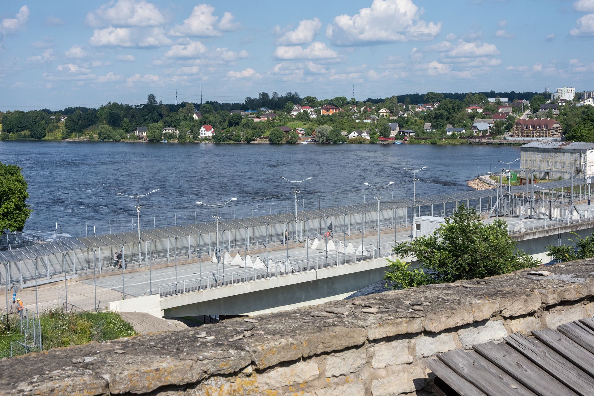 Estonia zabezpiecza granicę z Rosją. Powstanie 14 wież