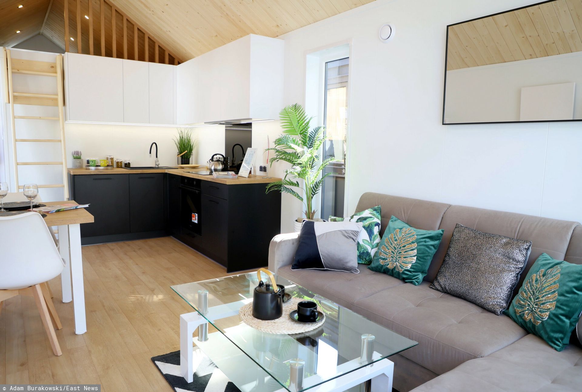 Od pięciu lat mieszka w mikromieszkaniu. To dręczy ją najbardziej