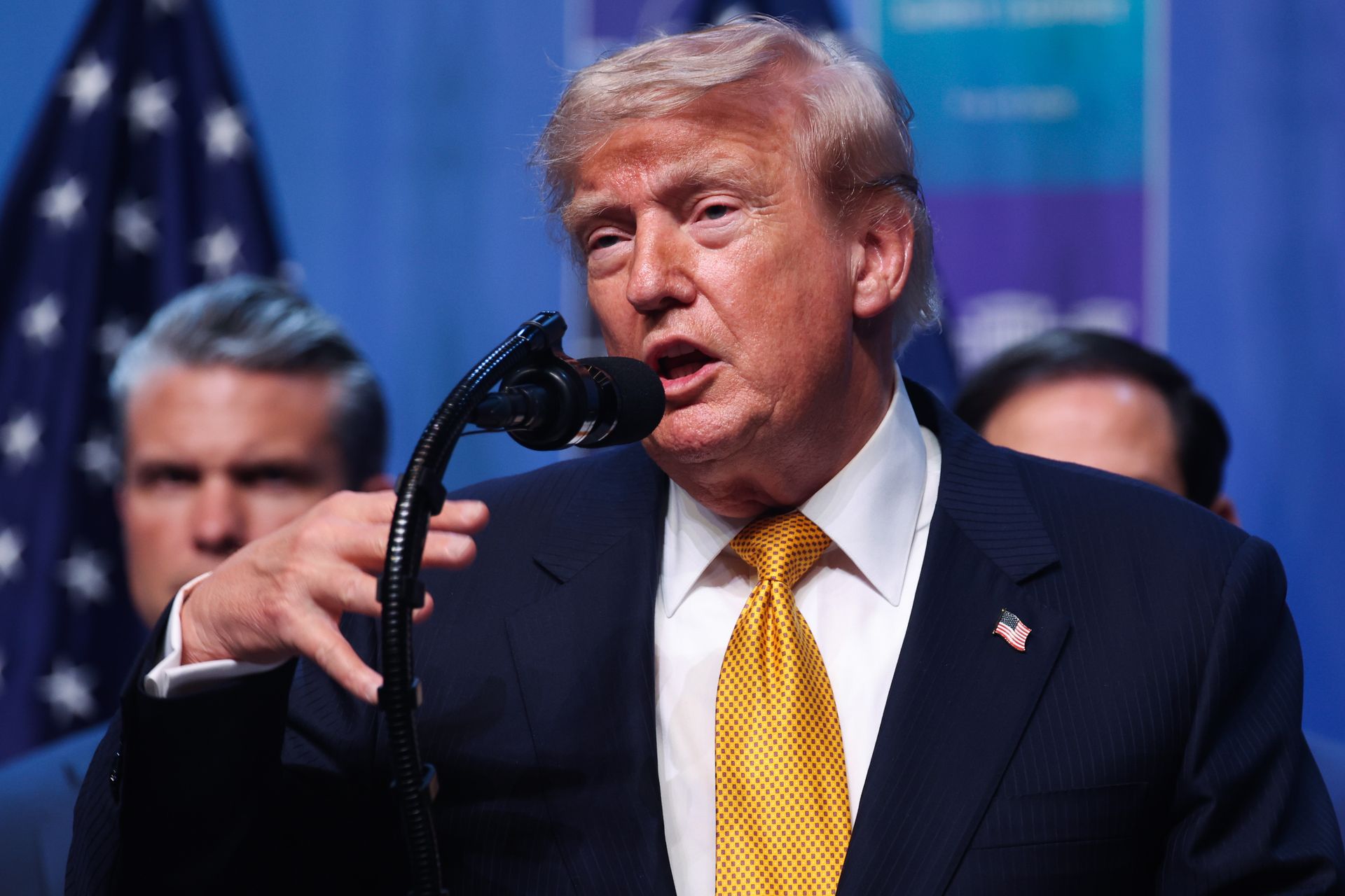 Trump uderza w Kanadę. Wprowadza ogromne cła