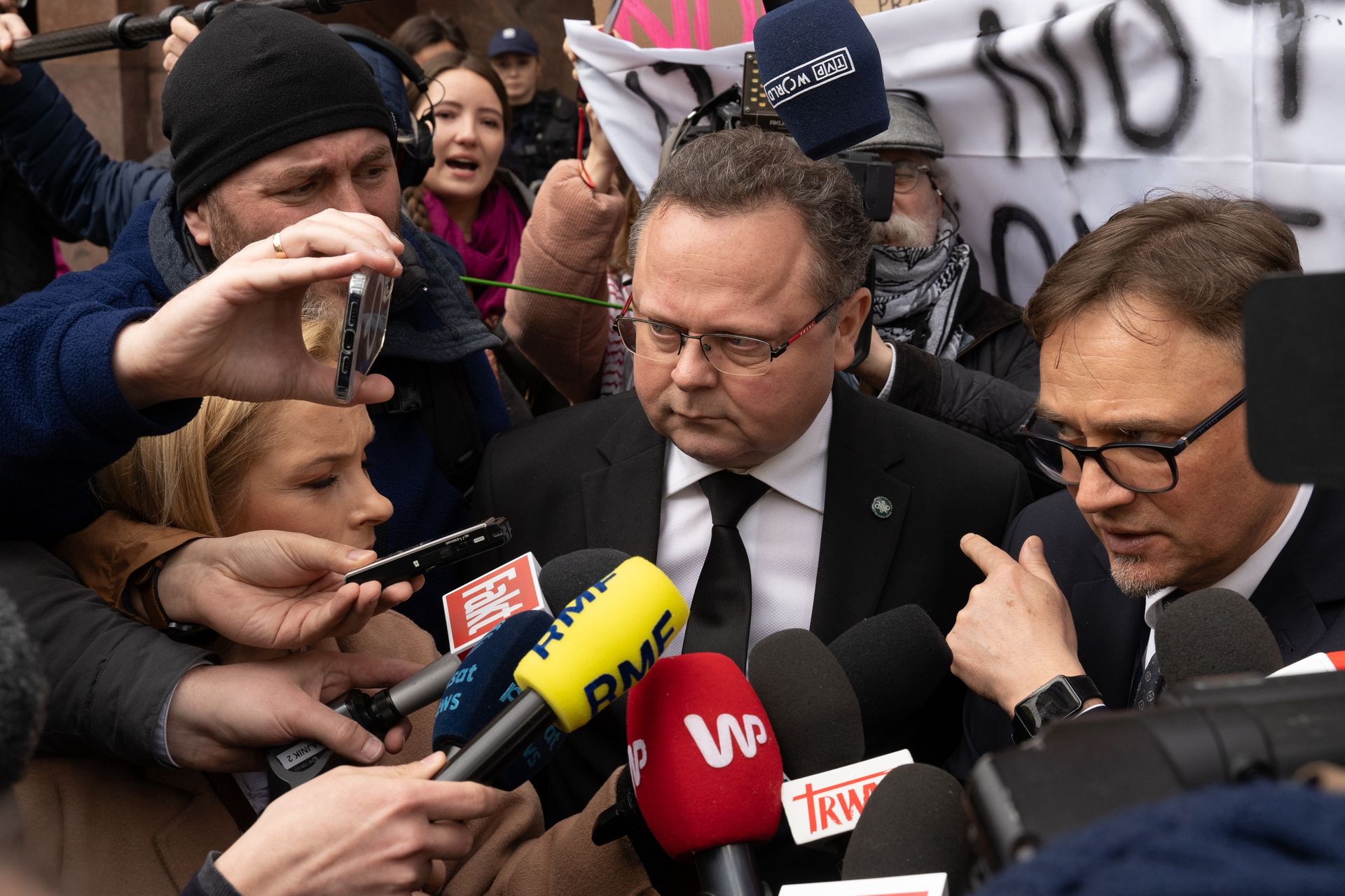 Zegarek posła Lewicy. Rozmowa dyscyplinarna na posiedzeniu klubu