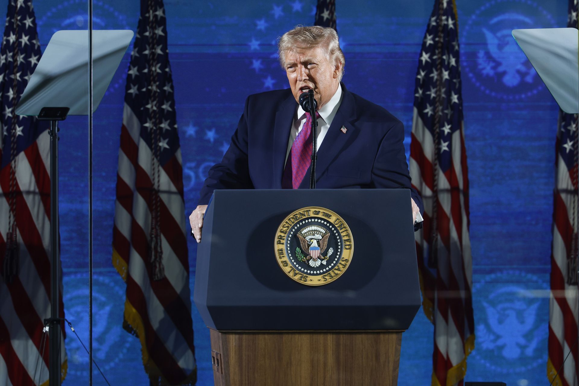 Operator promptera wygrał fortunę. Obstawiał przemówienia Trumpa