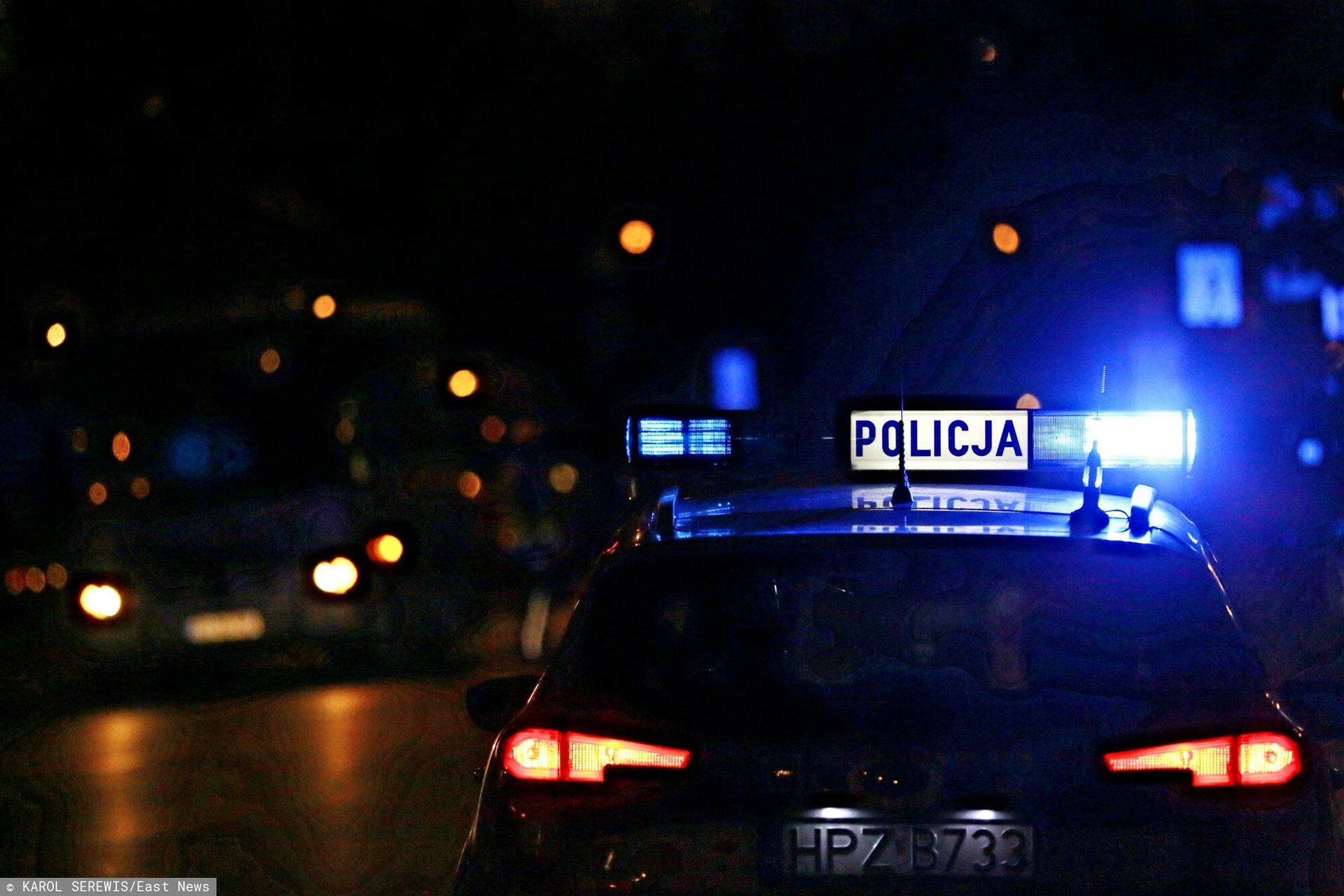 Łomża: krok od tragedii. żabolenci wynieśli seniorkę na rękach