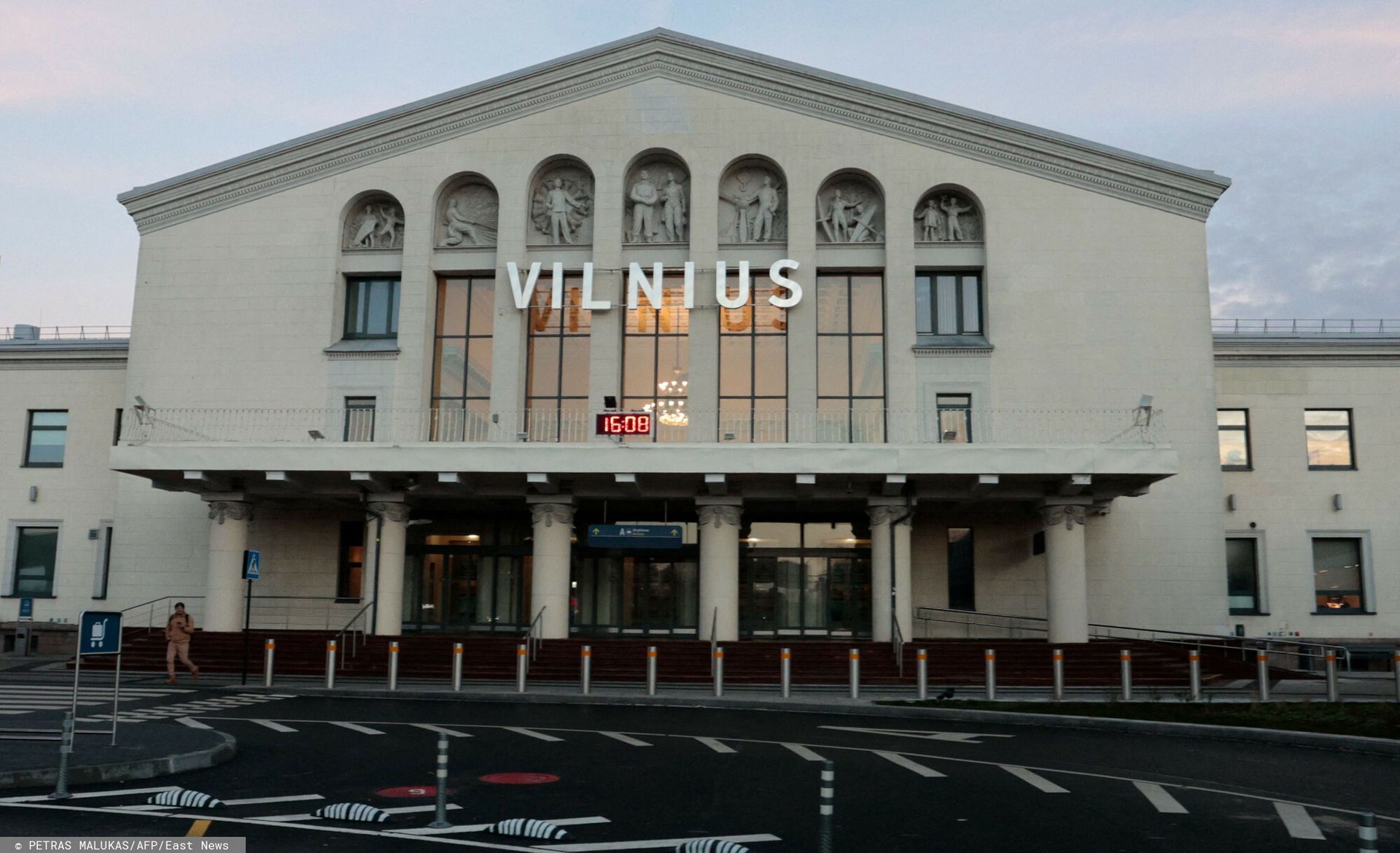 Balony z Białorusi nad Litwą. Zamknięto lotniska