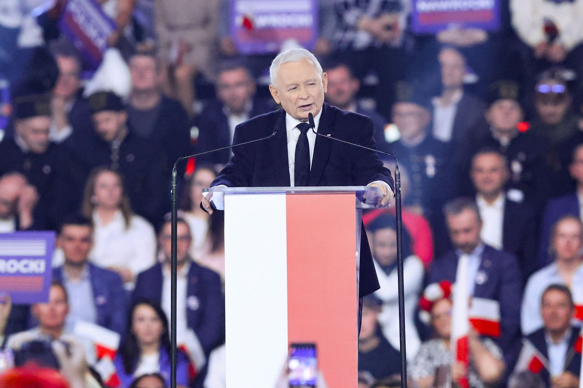 Gargamel rozbawił tłum na konwencji. Padły słowa o Nawrockim