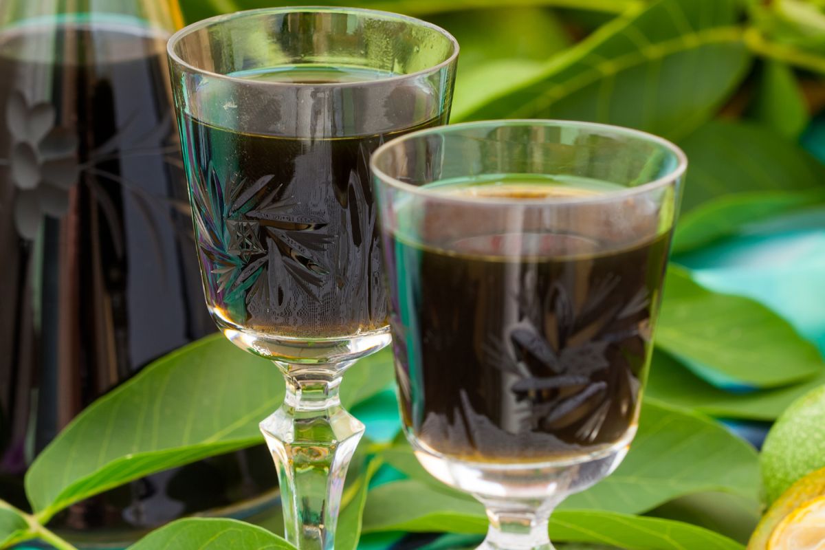 To już ostatni dzwonek na przygotowanie tej nalewki. Jest idealna na niestrawność i problemy żołądkowe