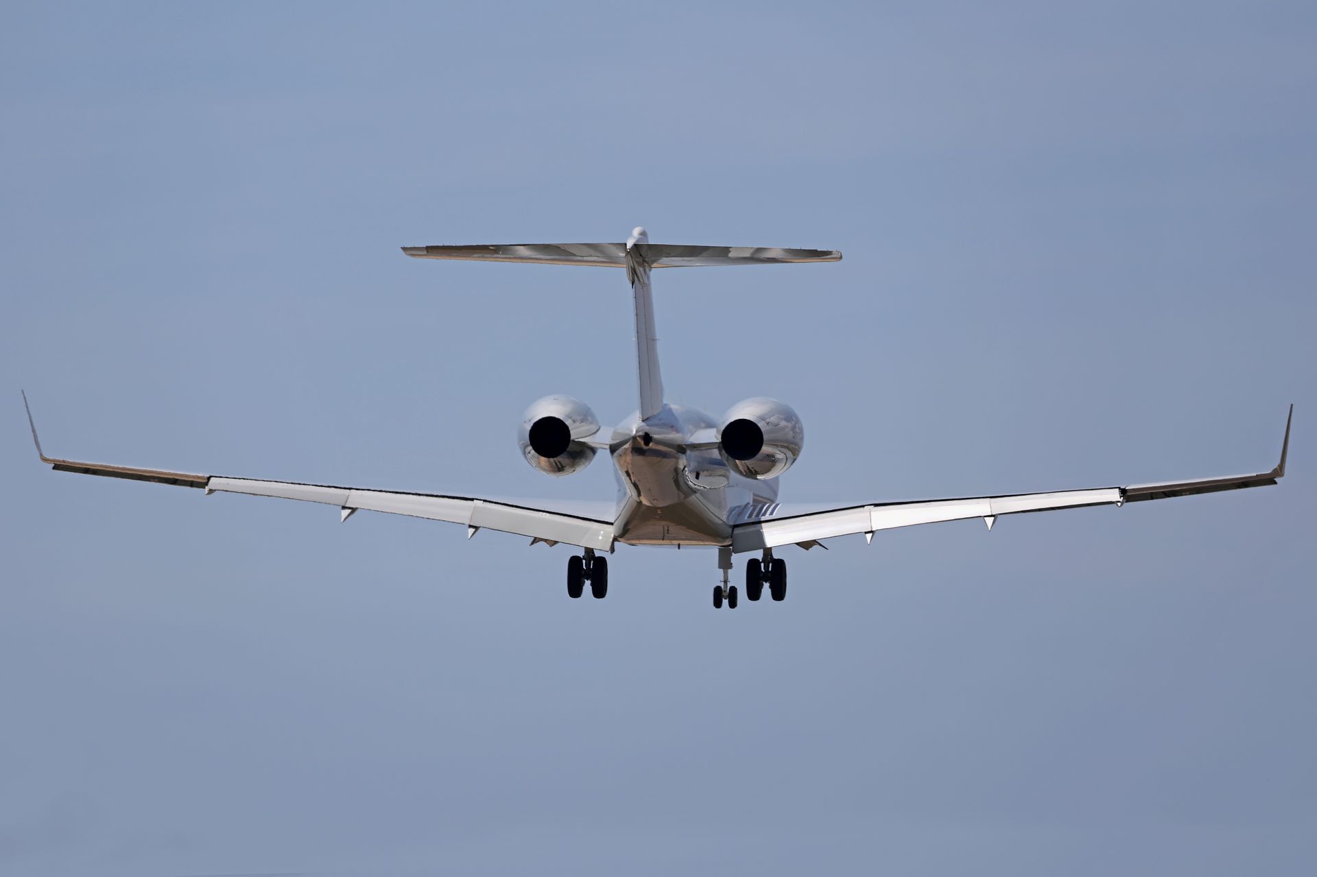 Donald Trump grozi Bombardierowi. Domaga się produkcji samolotów w USA