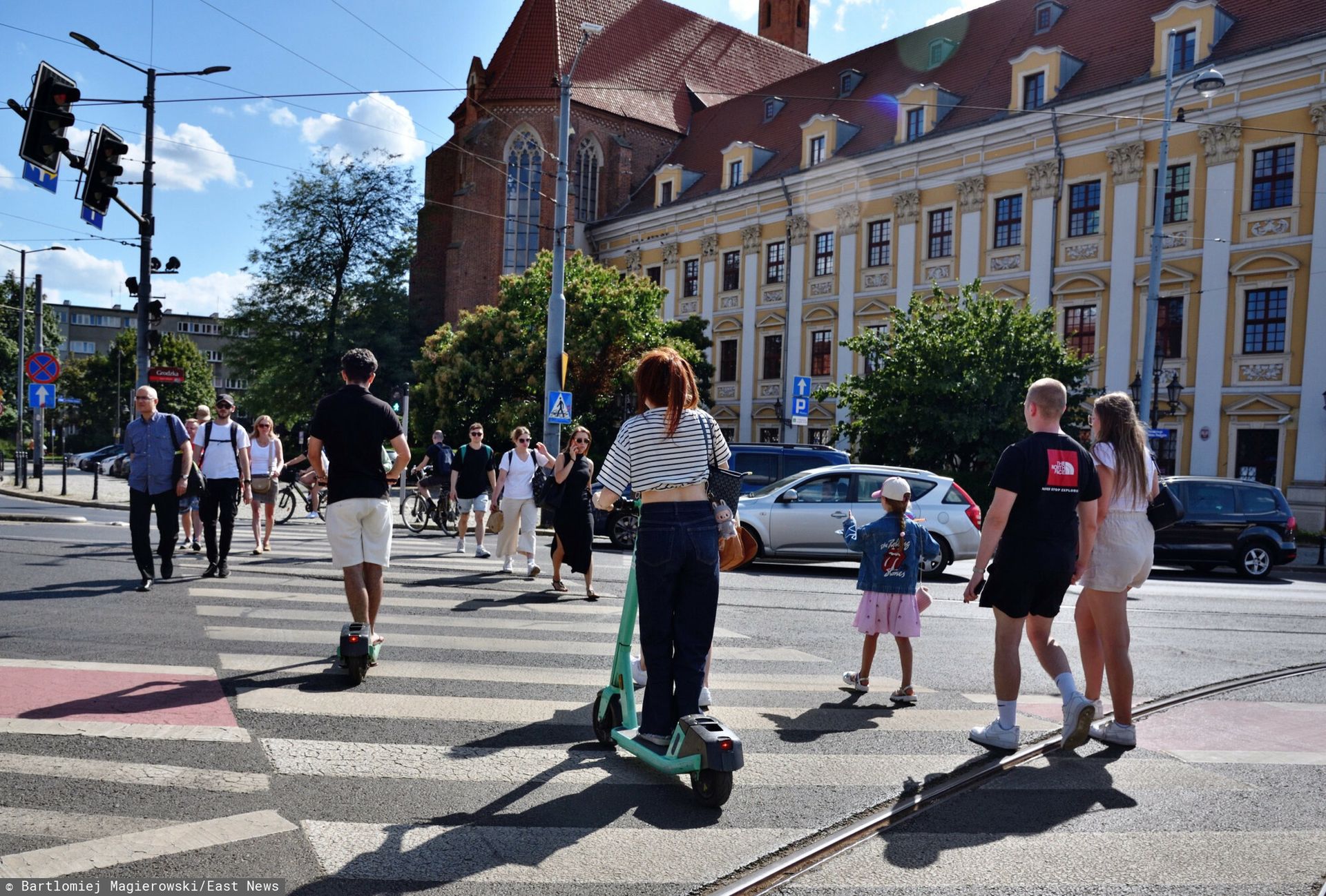 Polacy uzależnieni od pracy. Niepokojące wyniki badania