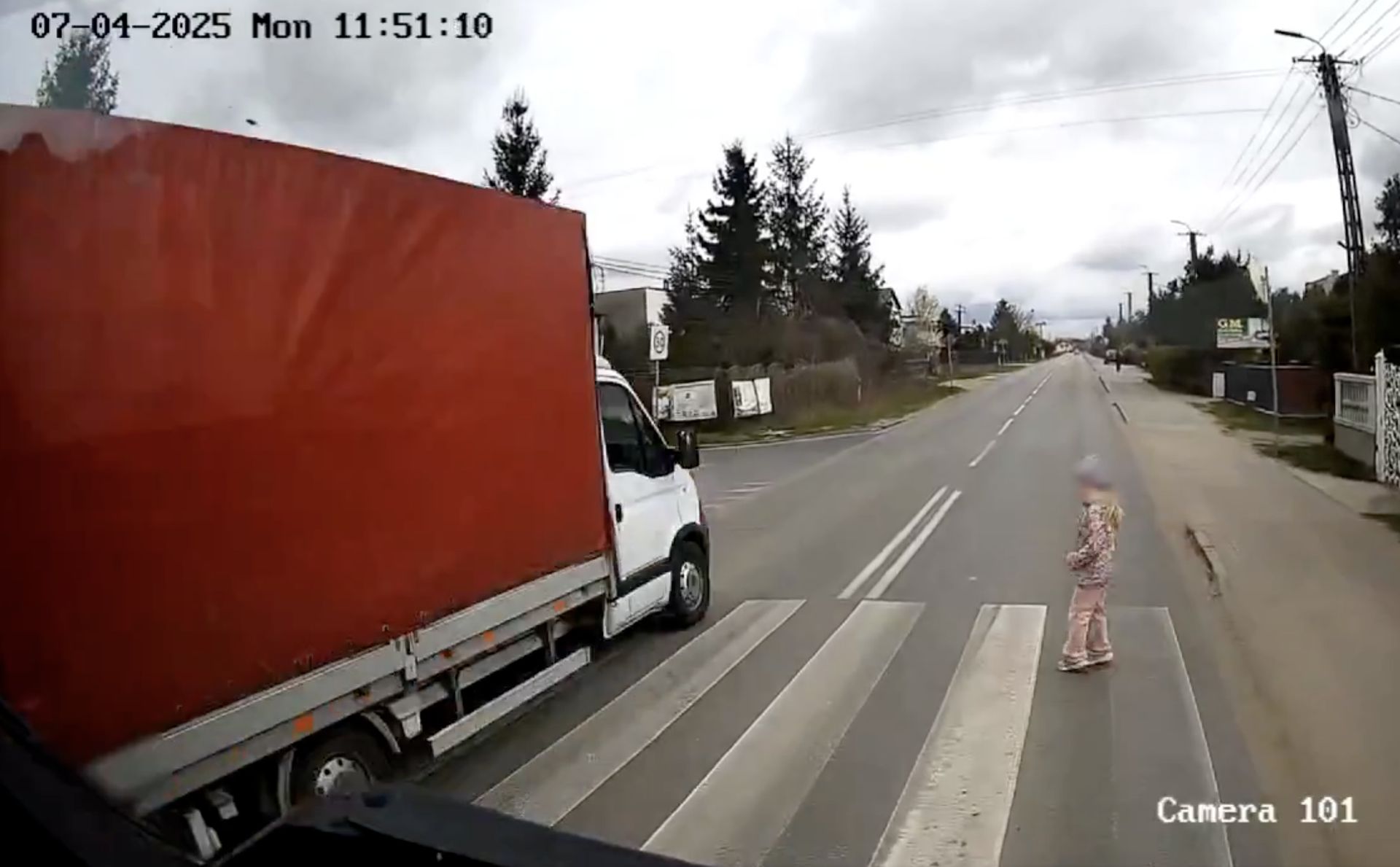 Rażące wykroczenie na drodze. W niebezpieczeństwie było dziecko