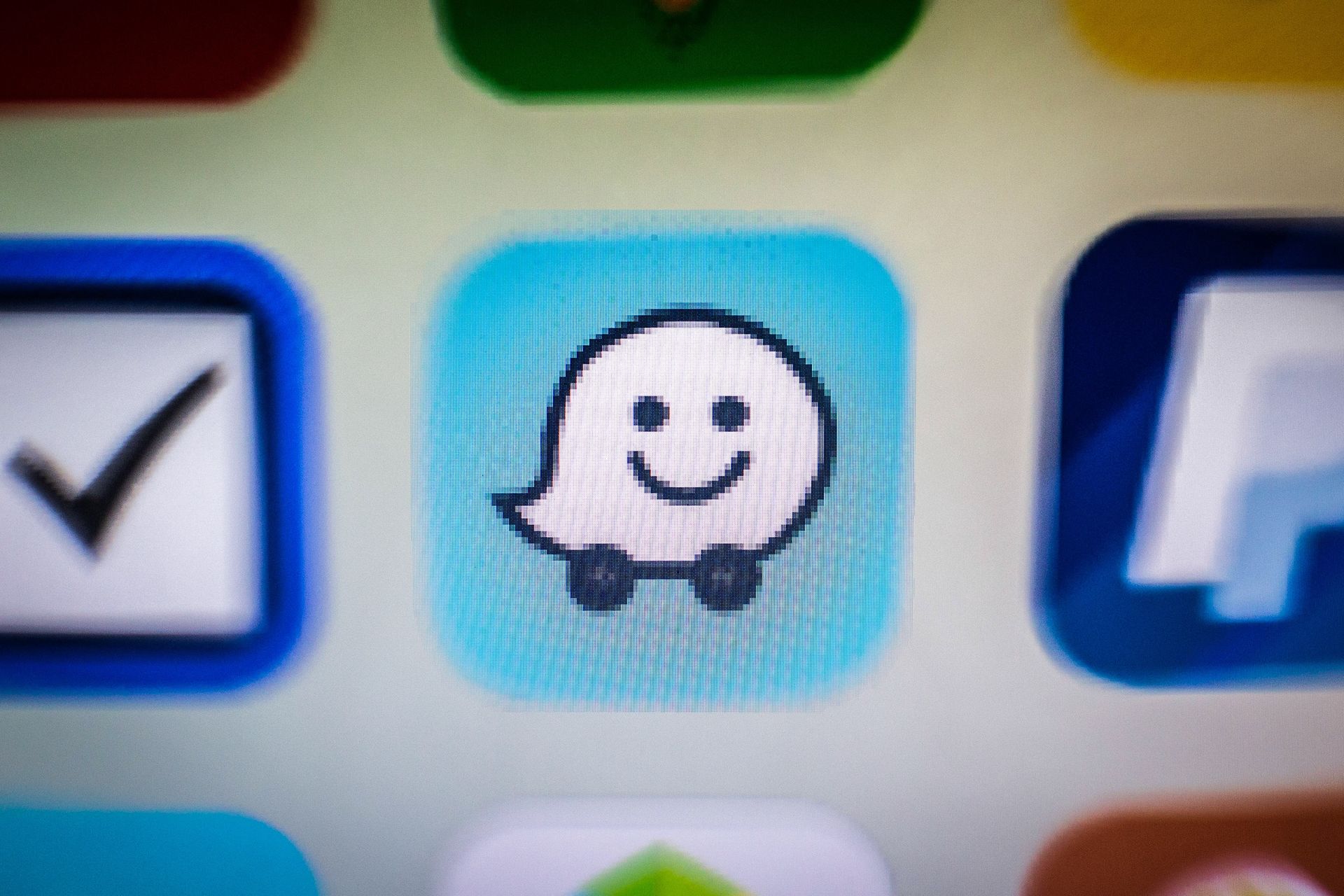Waze zmienia powiadomienia. Pokaże zintegrowane alerty
