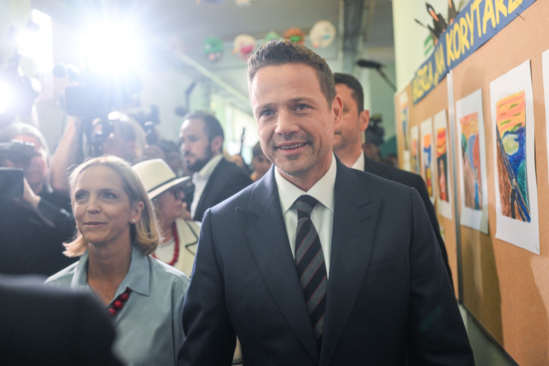 Trzaskowski wygrał za granicą. Wyjątek w czterech krajach