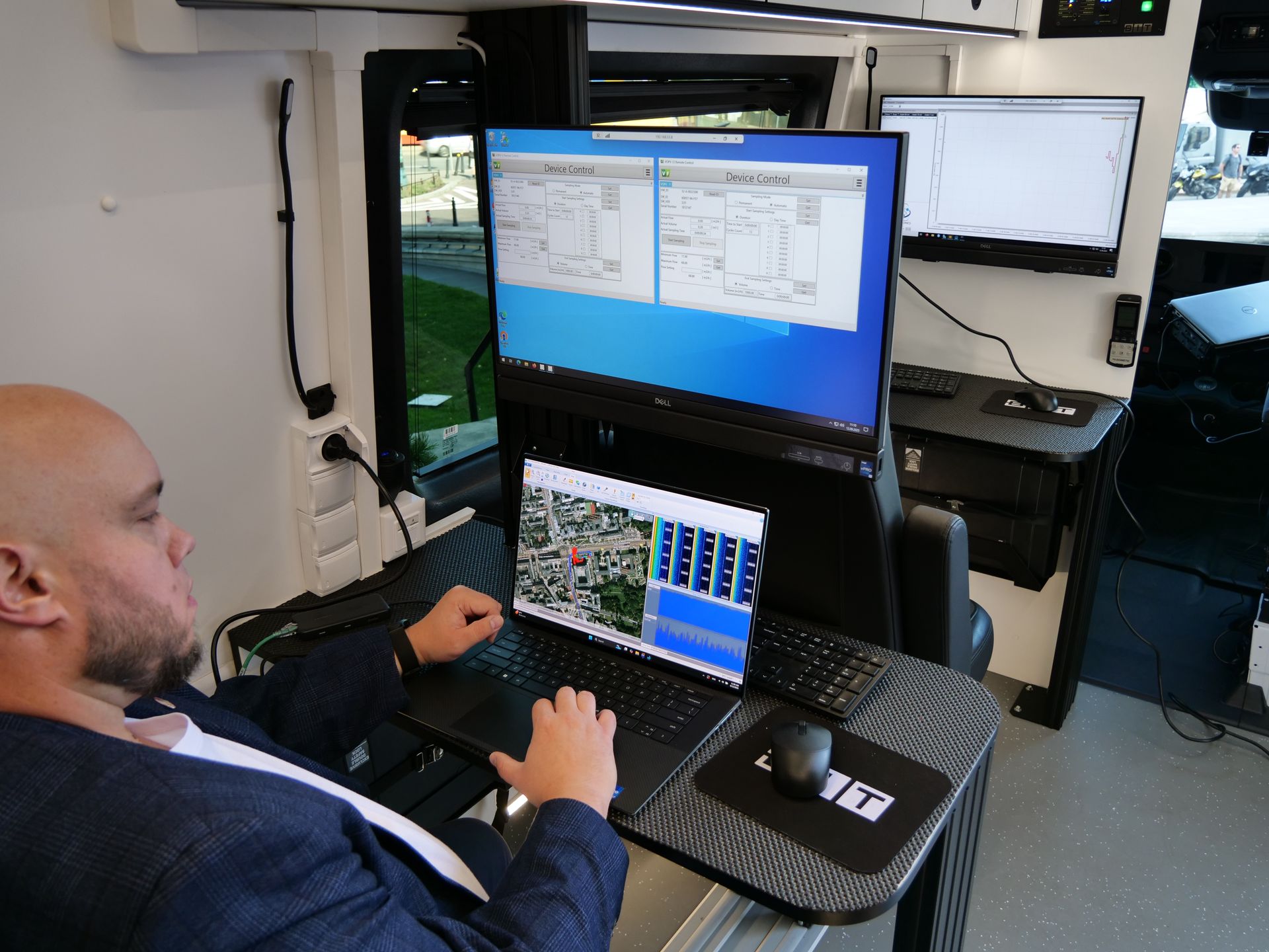 Mobilne laboratorium do pomiaru promieniowania. To nowa era w Polsce