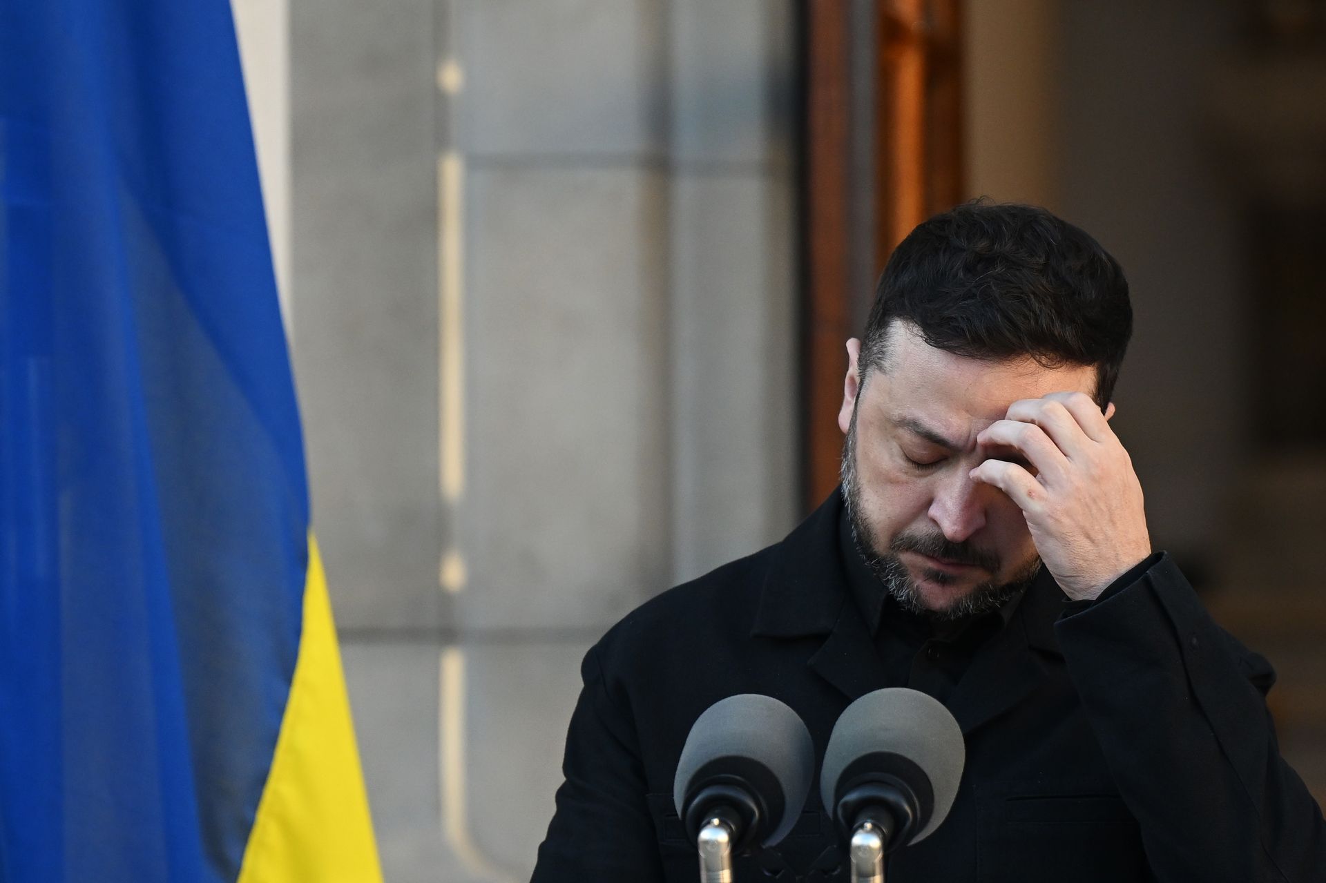 Zełenski nie wystartuje? Miał wskazać następcę