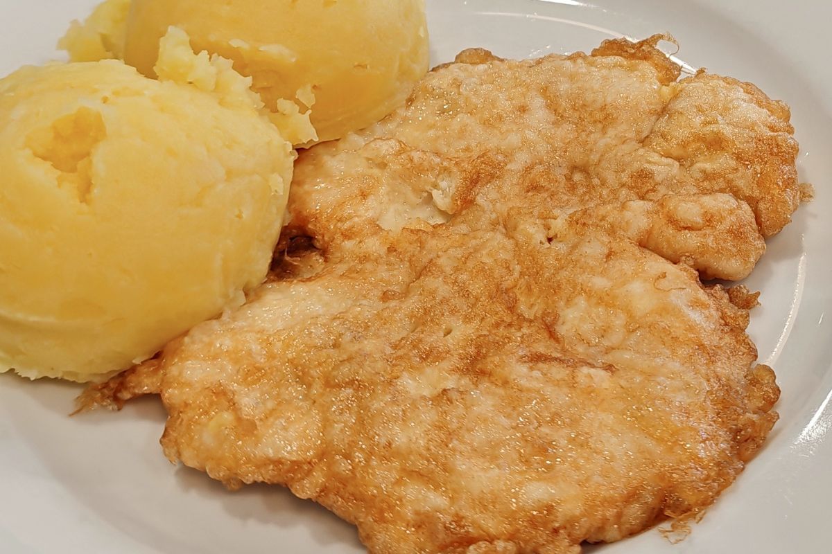 Gdy smażę kotlety po parysku, nikt choćby nie pyta o schabowe. Są niezwykle mięciutkie