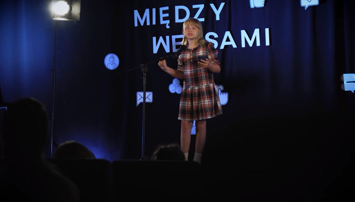 Fundacja Uniqa z kampanią "Nie pozwól na hejt między wersami"