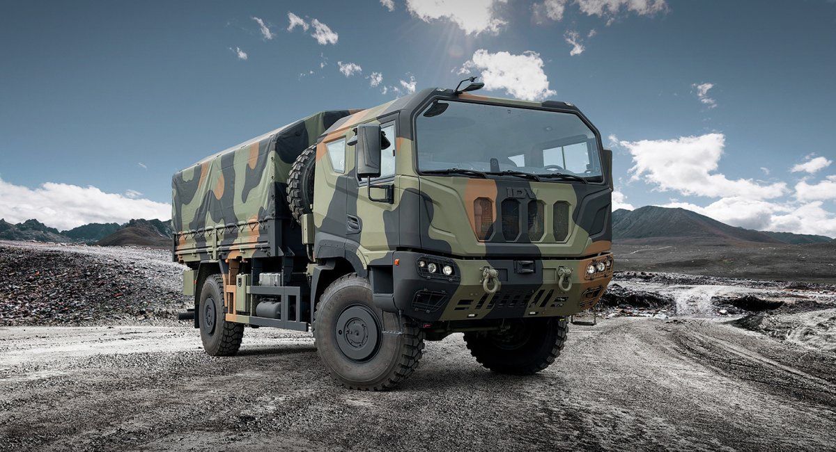 Zamawiają ponad 2 tys. ciężarówek. Muszą na nie poczekać 15 lat