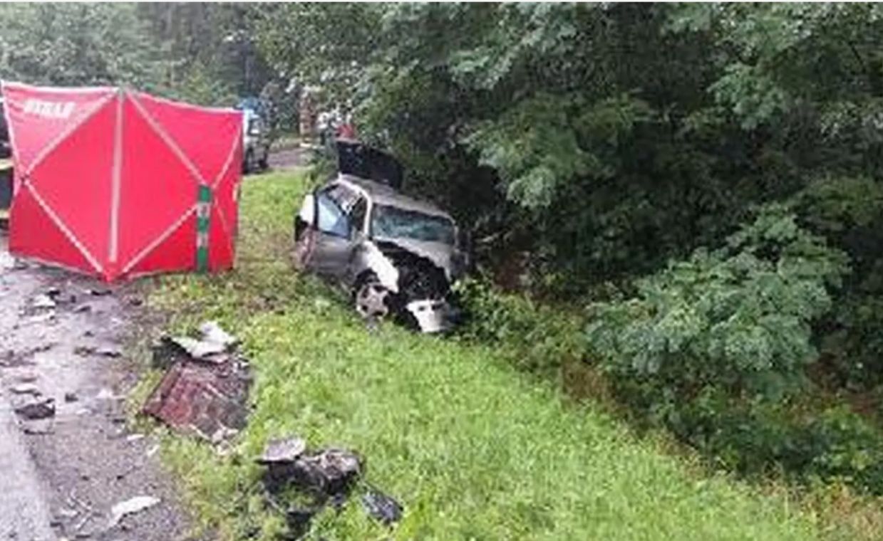 Tragiczny wypadek w Wielkopolsce. Walczyli o życie kierowców