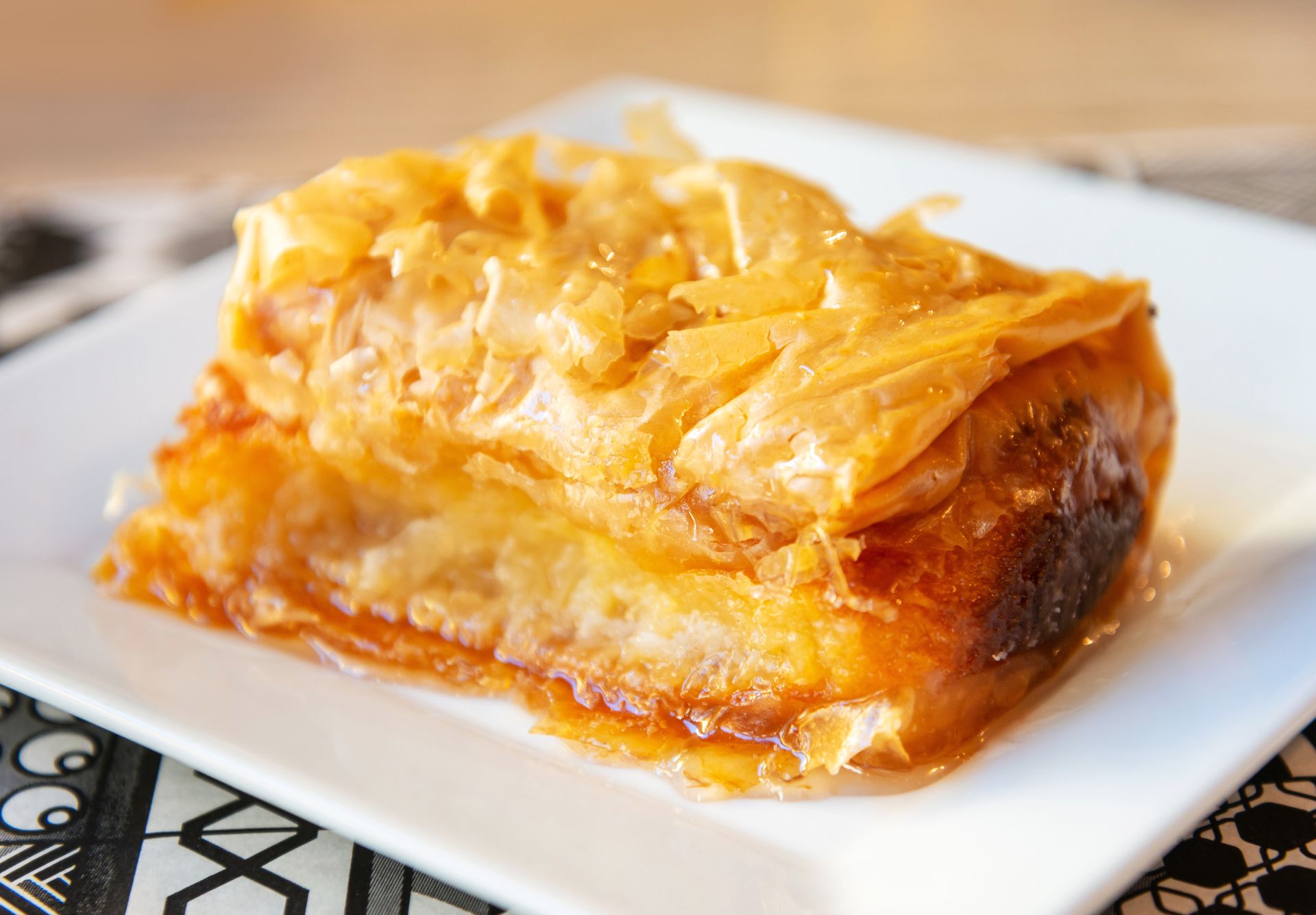 Z ciasta filo robię grecki deser. W środku jest pyszny krem