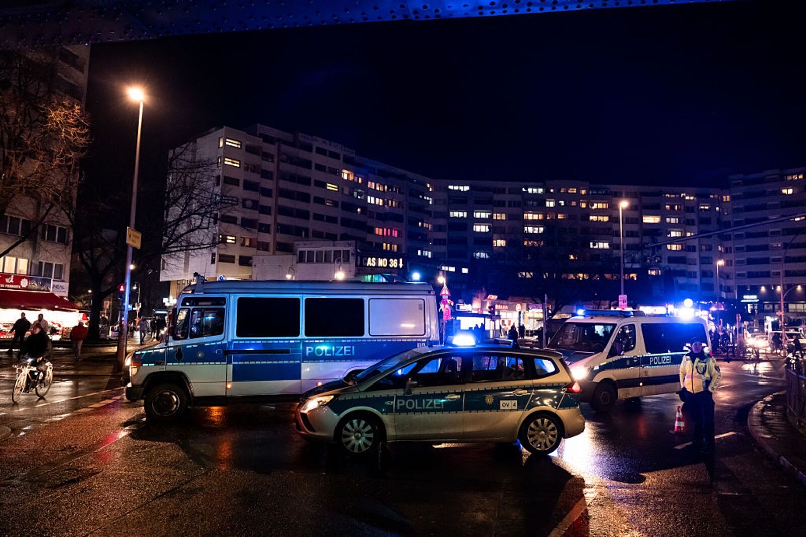 Wstrząsająca zbrodnia w Berlinie. Syn zadźgał matkę na balkonie