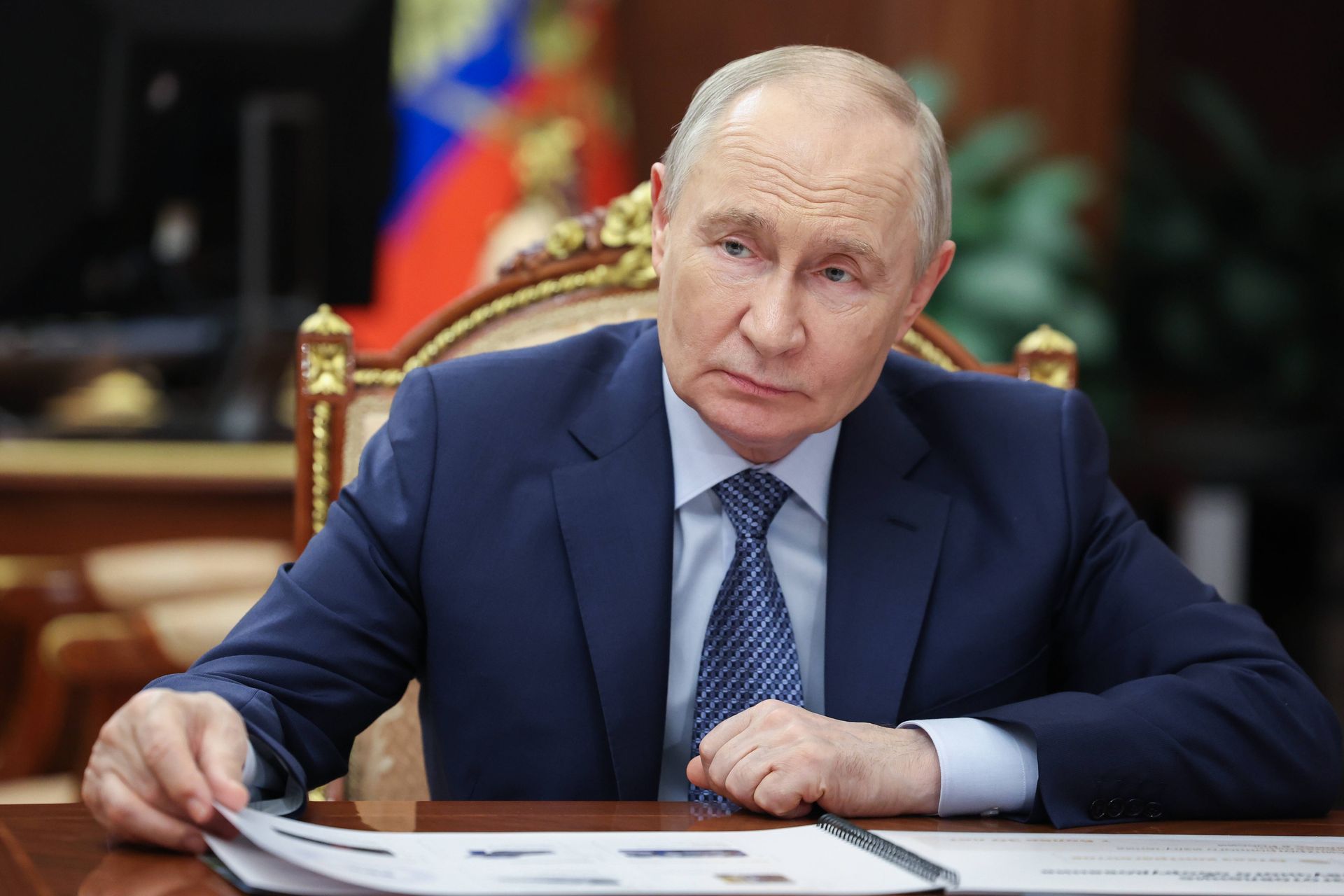 Putin boi się "Pajęczyny". Oto co rozstawiają przy jego rezydencji