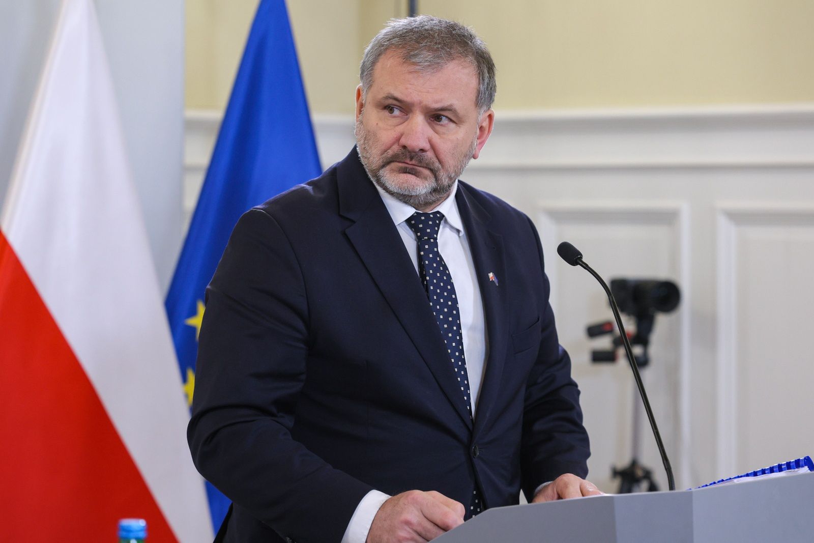 Żurek złamał przepisy drogowe? Policja bada sprawę