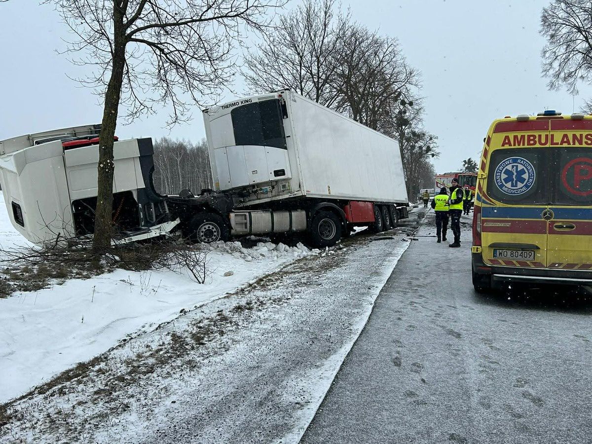 Śmiertelny wypadek w Dobrzankowie. Zginął kierowca