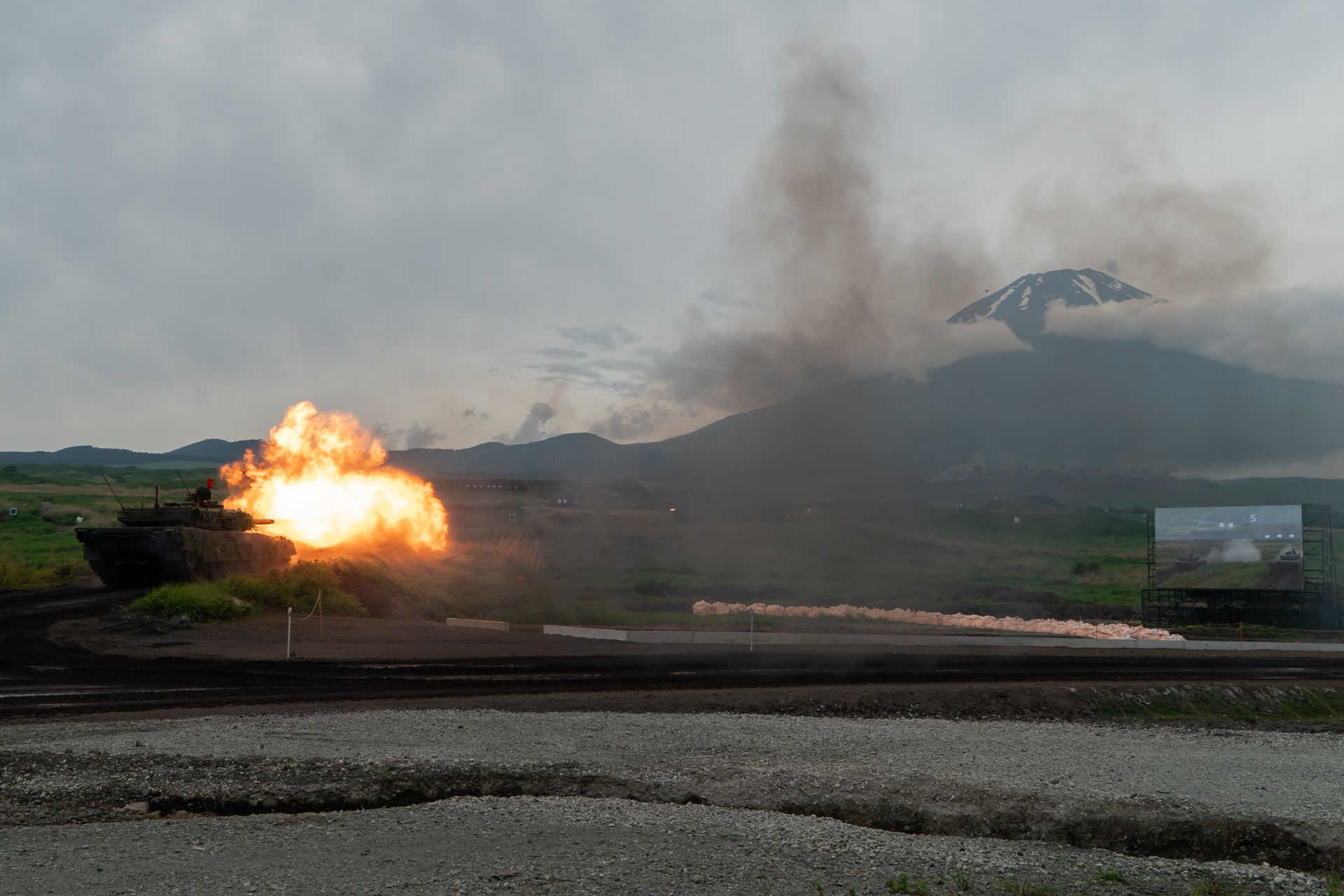 Szansa dla Ukrainy. Japonia zamierza poluzować przepisy eksportu broni