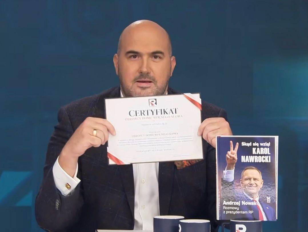 Nowy sposób Republiki na zbiórkę. Książka z certyfikatem dla obrońcy