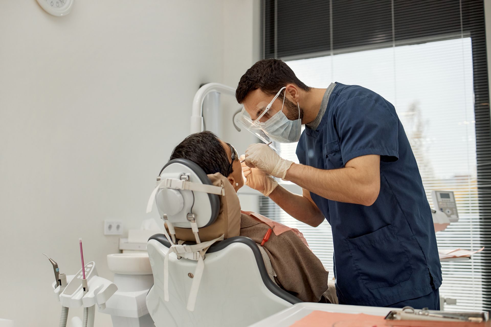 Turystyka dentystyczna. Tu Polacy jeżdżą po plomby za 50 zł