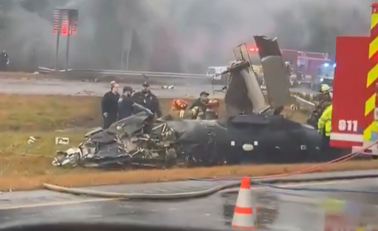Samolot runął na autostradę w Massachusetts. Są ofiary