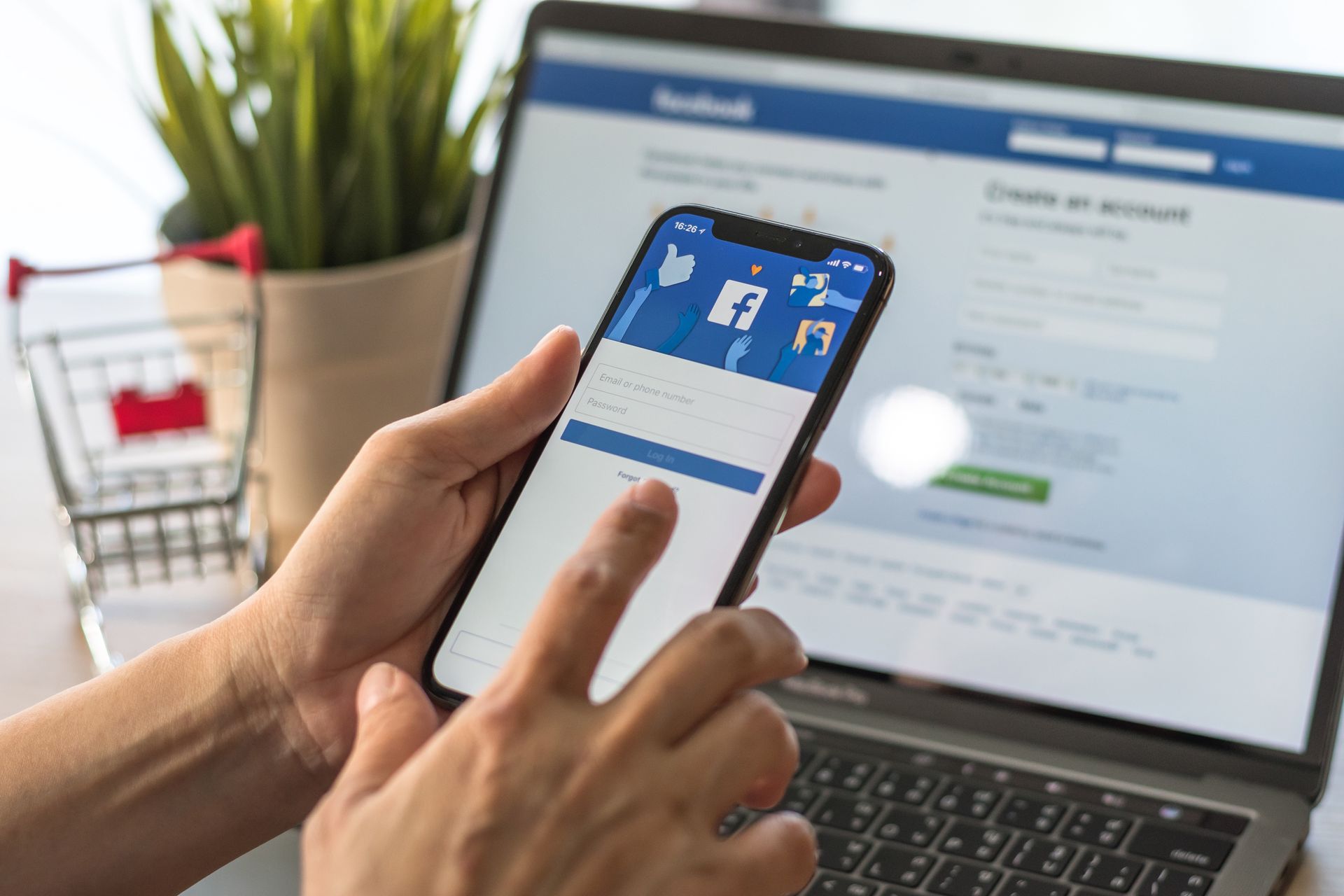Nowe oszustwo na Facebooku. Sklep ogłasza likwidację? Uważaj
