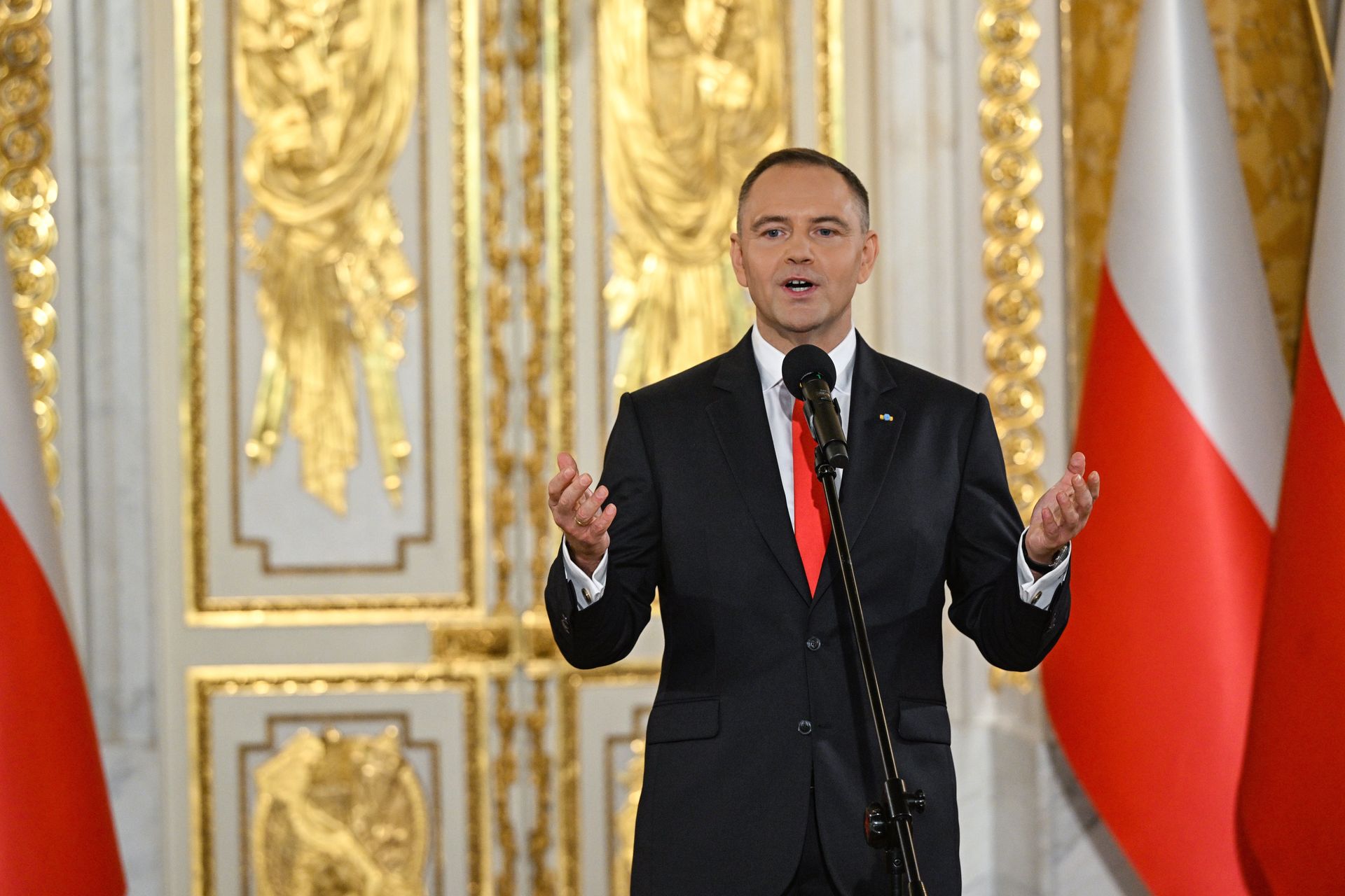 Brytyjczycy wprost o Nawrockim. "Nacjonalista"