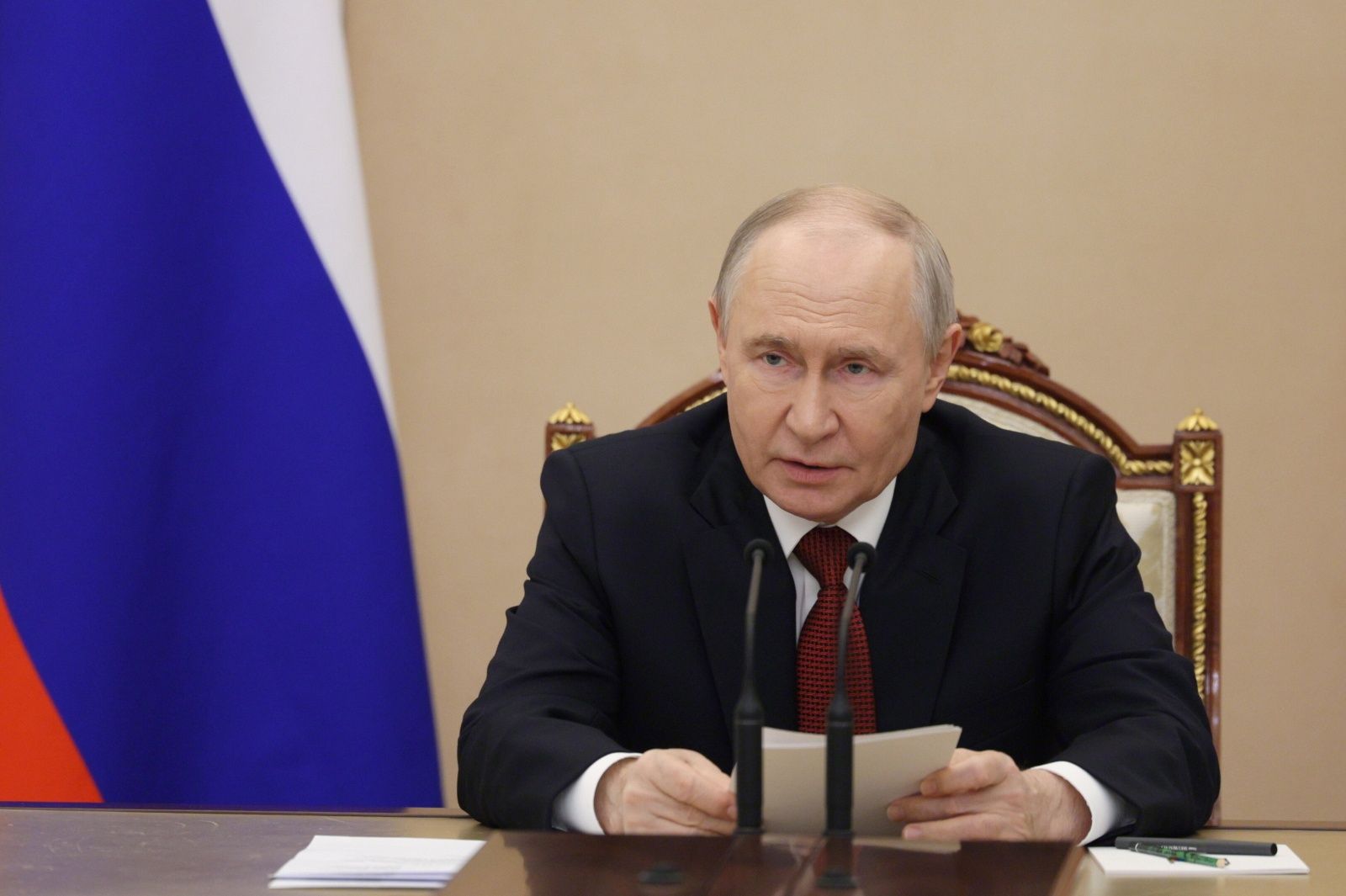 Putin reaguje na katastrofę paliwową. Jest zakaz