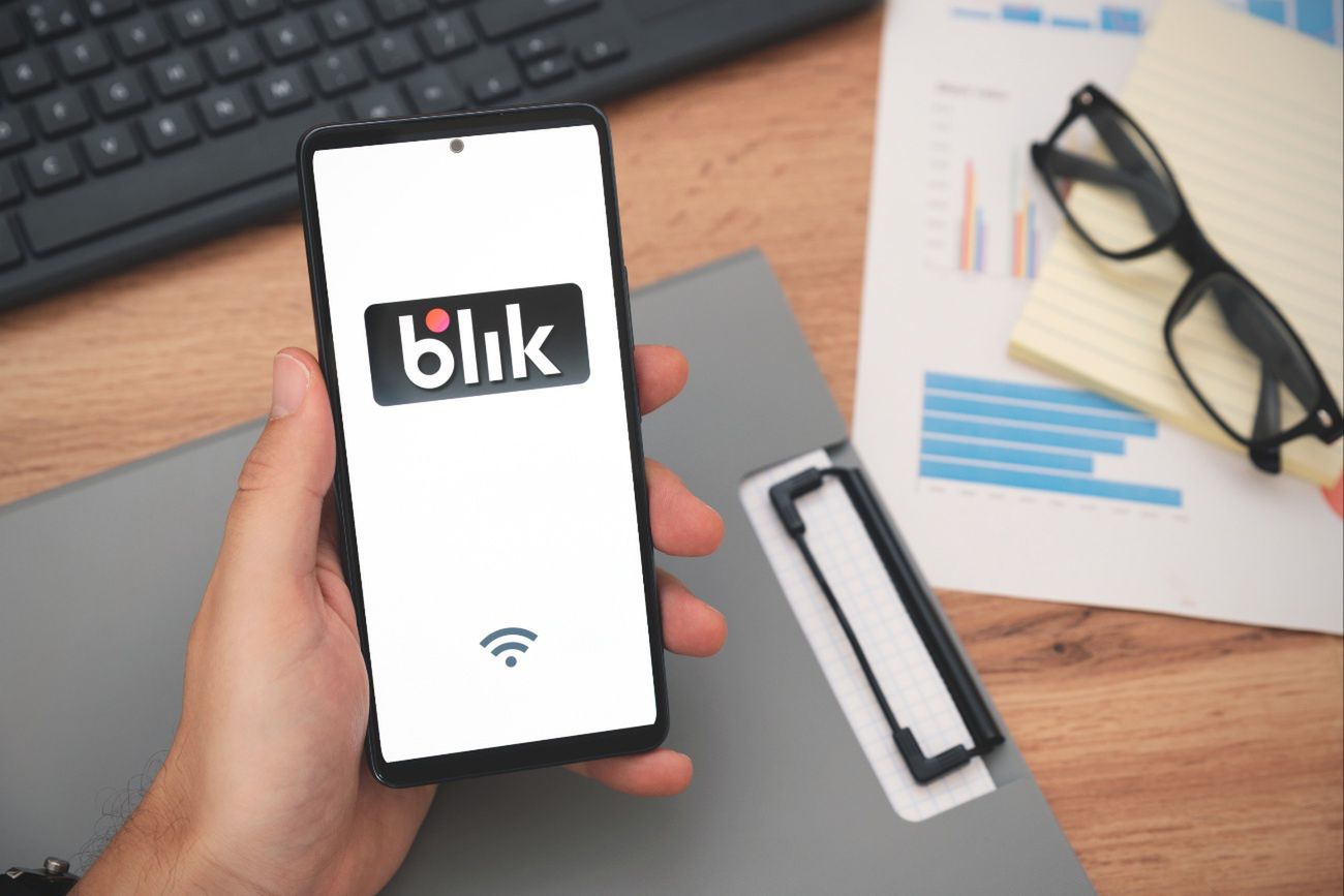 Nowe oszustwo z omyłkowym przelewem. Rzecznik Finansowy ostrzega