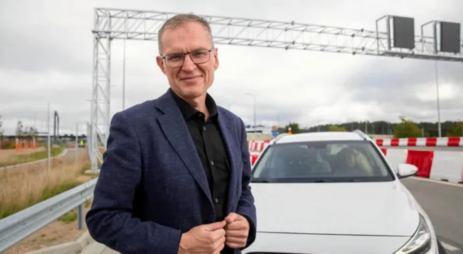 Andrzej Poczobut opisze pobyt w więzieniu. Książkę wyda Agora