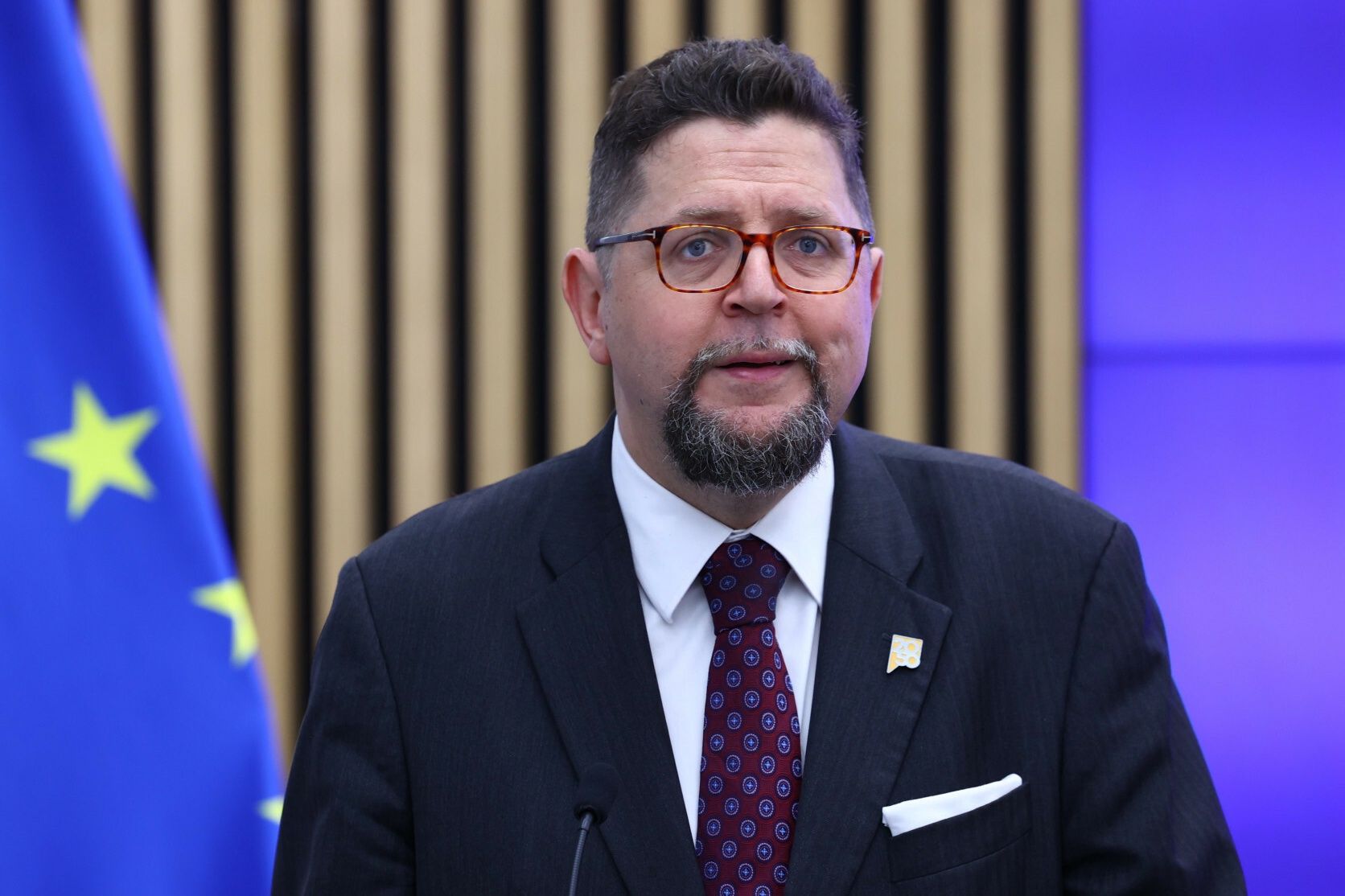 Awantura po wpisie wiceministra. PiS żąda dymisji