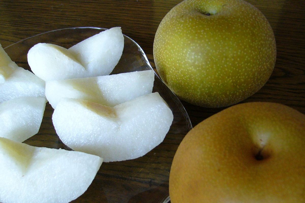 Wygląda jak jabłko, a to zupełnie inny owoc. Jest idealna na upalne dni