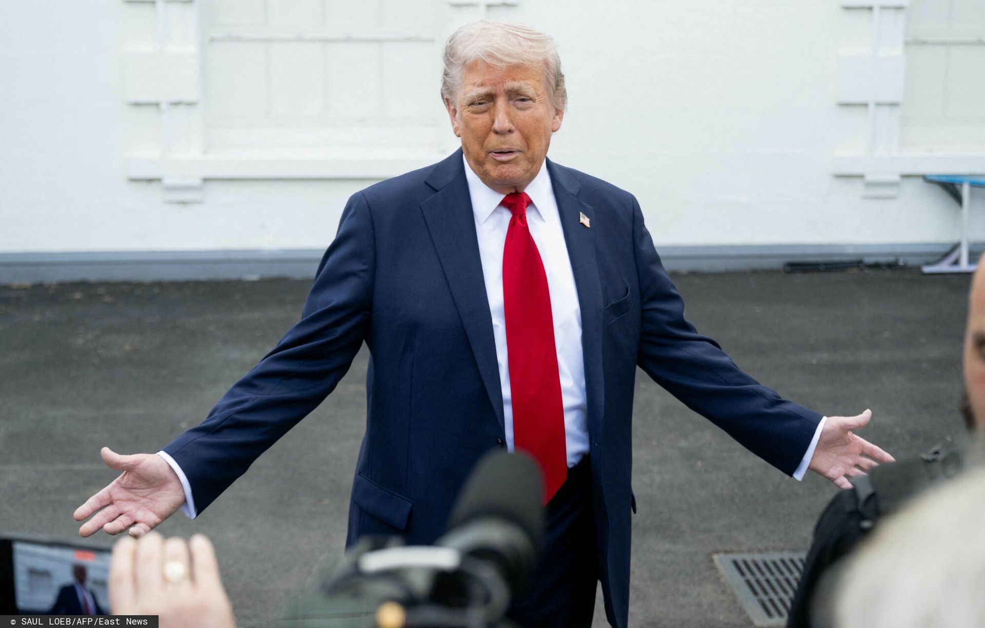 Trump uderza w Chiny. "To musi się natychmiast skończyć!"