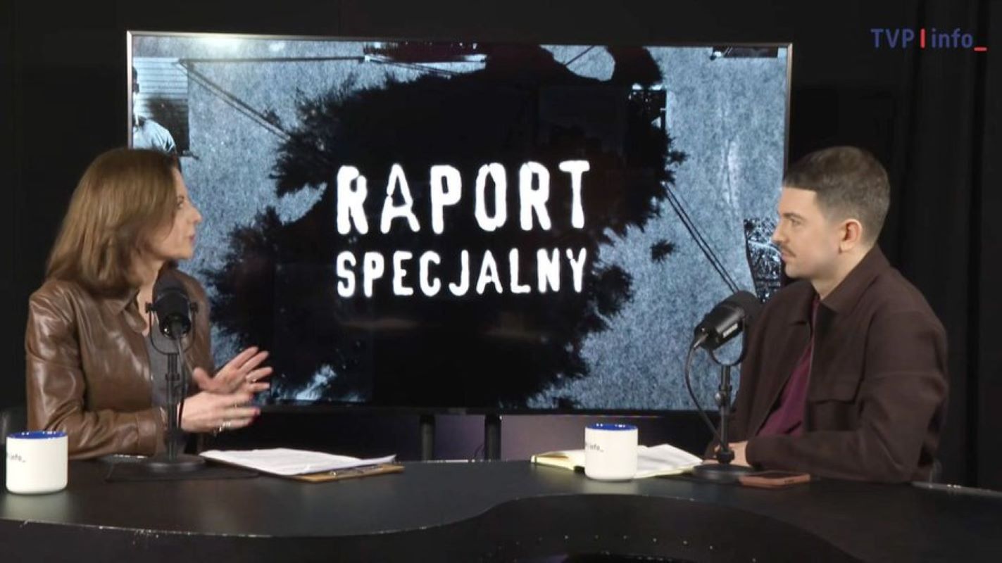 Bianka Mikołajewska z podcastem towarzyszącym "Raportowi Specjalnemu"
