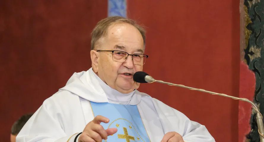 Nadawca TV Trwam ze stratą, zarobił mniej z reklam. Tyle wpłacili widzowie