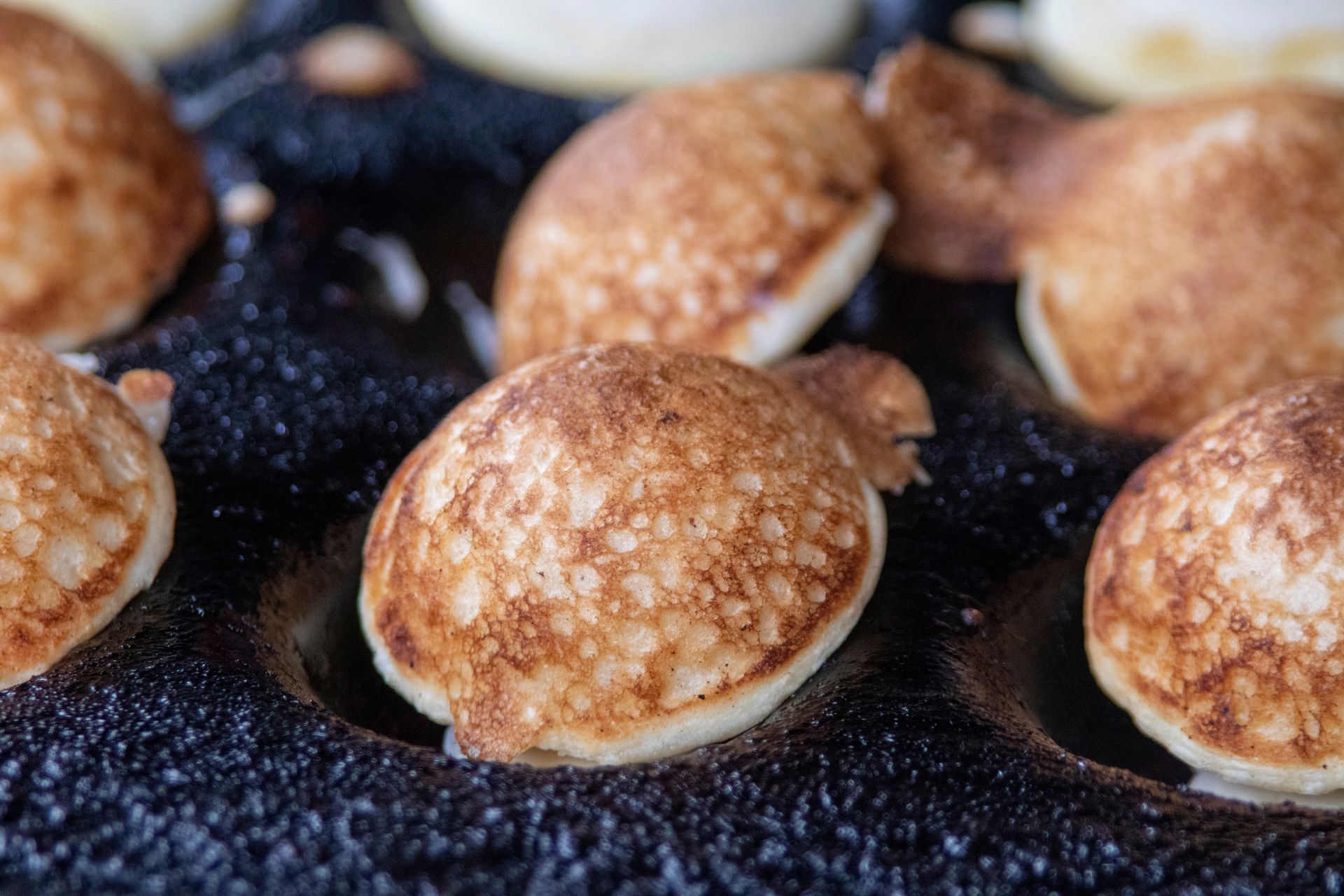 Naleśniki po holendersku są pyszne i urocze. Dzieci wolą je bardziej niż tradycyjne