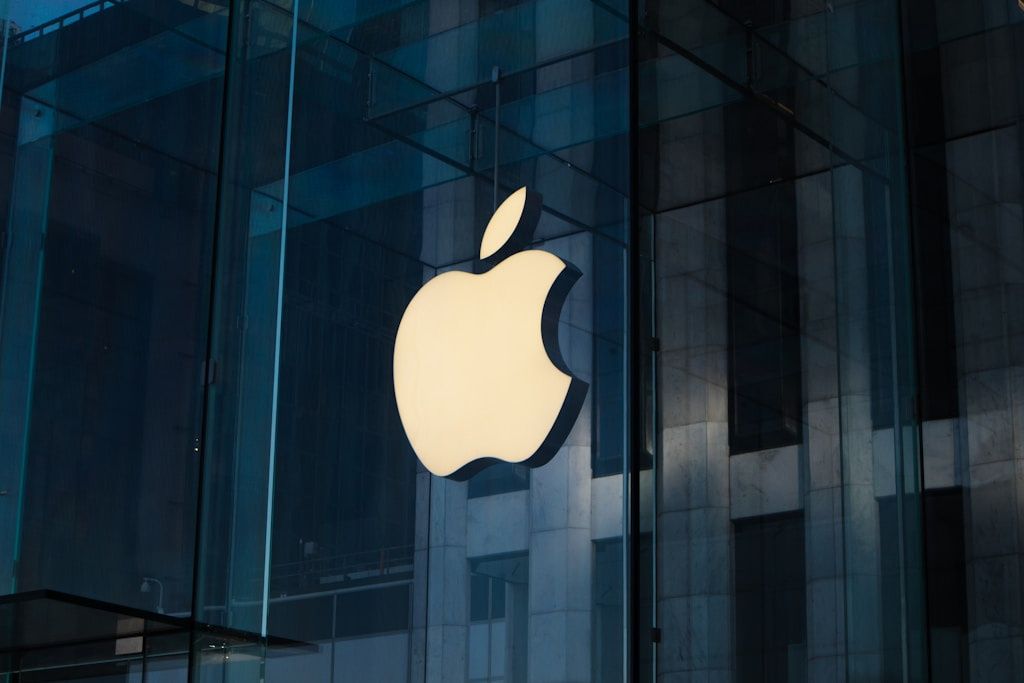 W oczekiwaniu na osiemnastkę, czyli czego spodziewać się po najnowszym iPhone