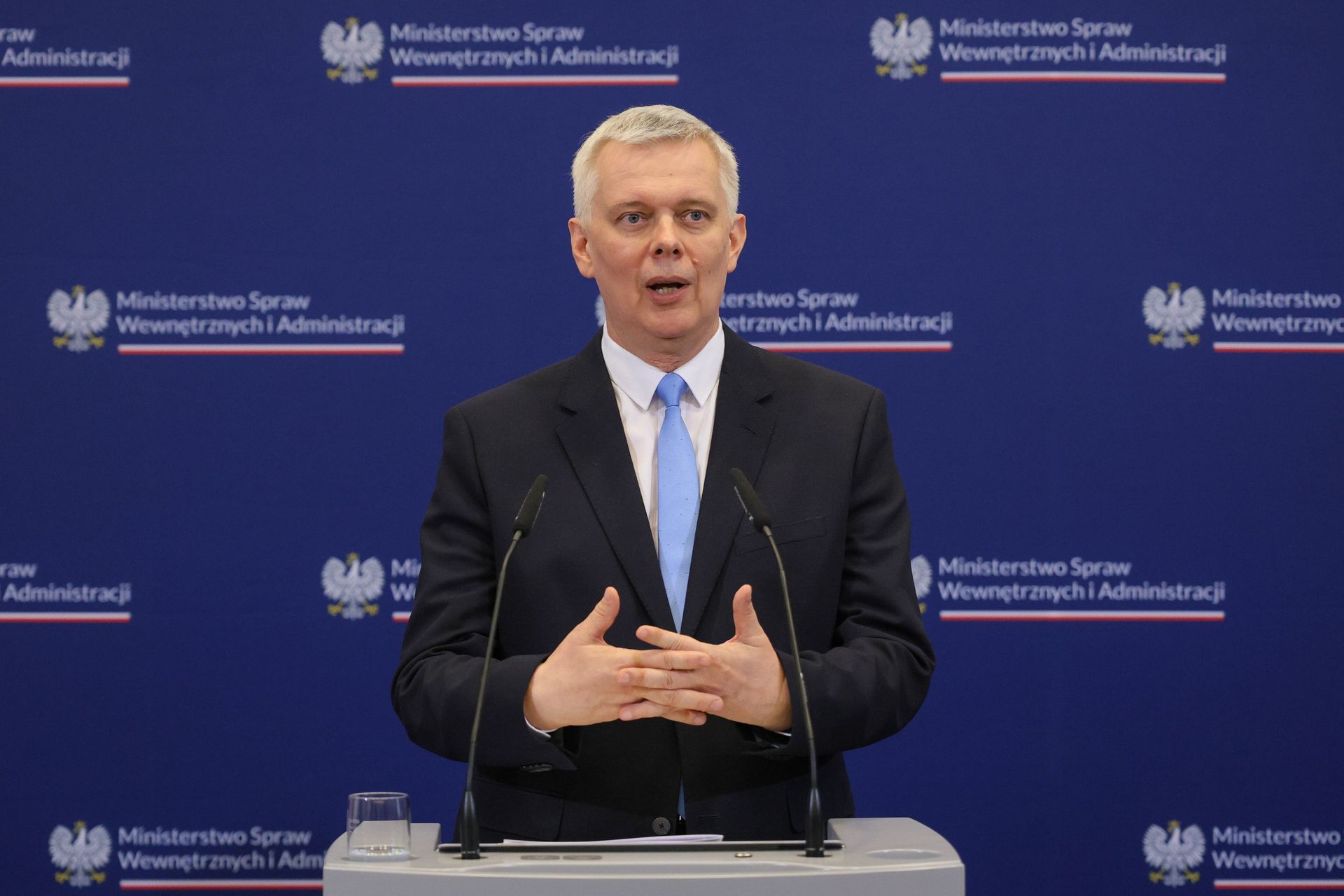 Siemoniak u szefów wywiadu USA. Tematem rosyjski sabotaż