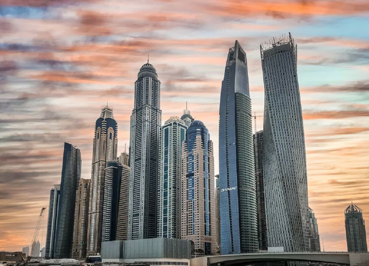 Agencje reklamowe z Dubaju reagują na ataki. Praca zdalna i wsparcie