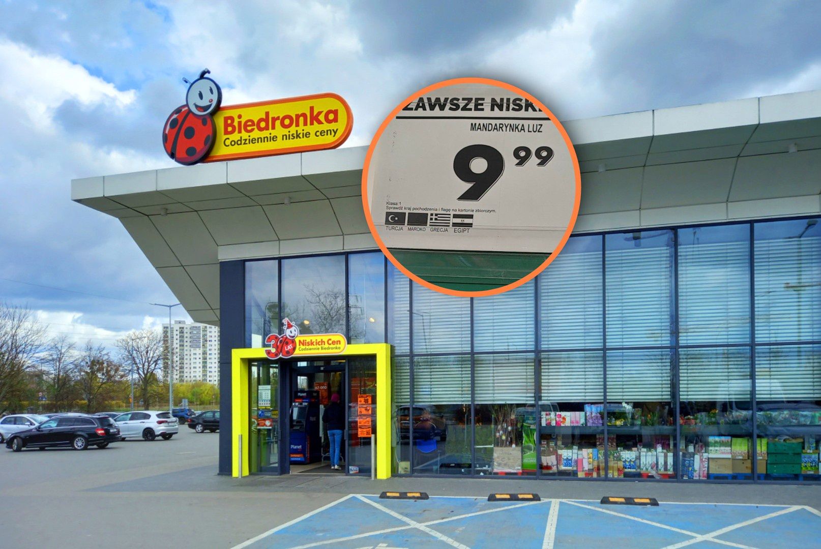 Od dziś nowy obowiązek przy warzywach i owocach. Oto co zrobiły sklepy