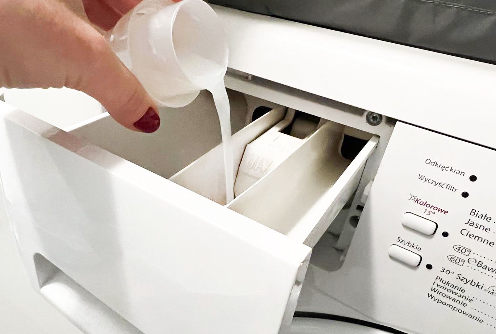 Lepiej z niego zrezygnuj. Twoja pralka ci za to podziękuje